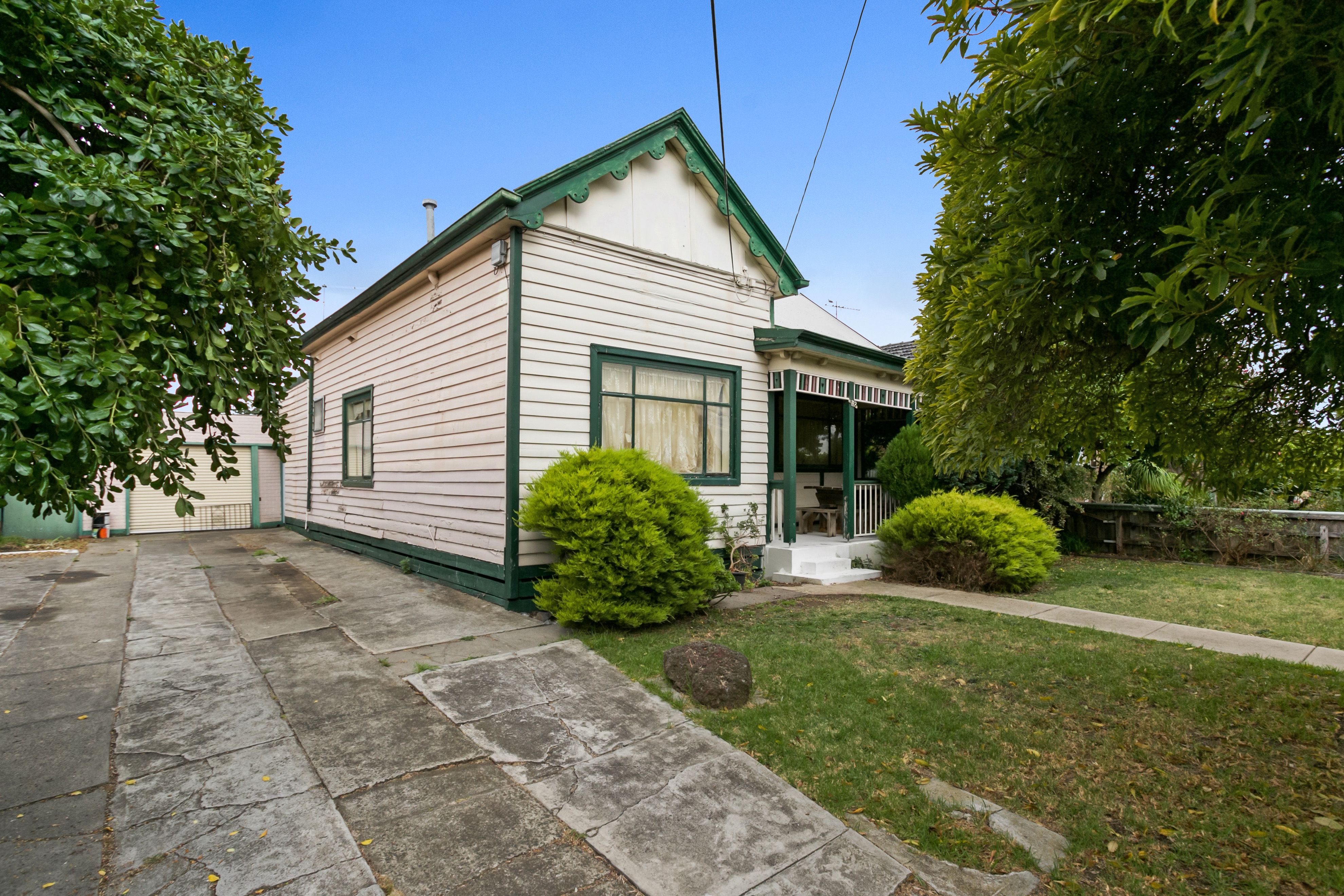 112 Melbourne Avenue, Glenroy, VIC 3046