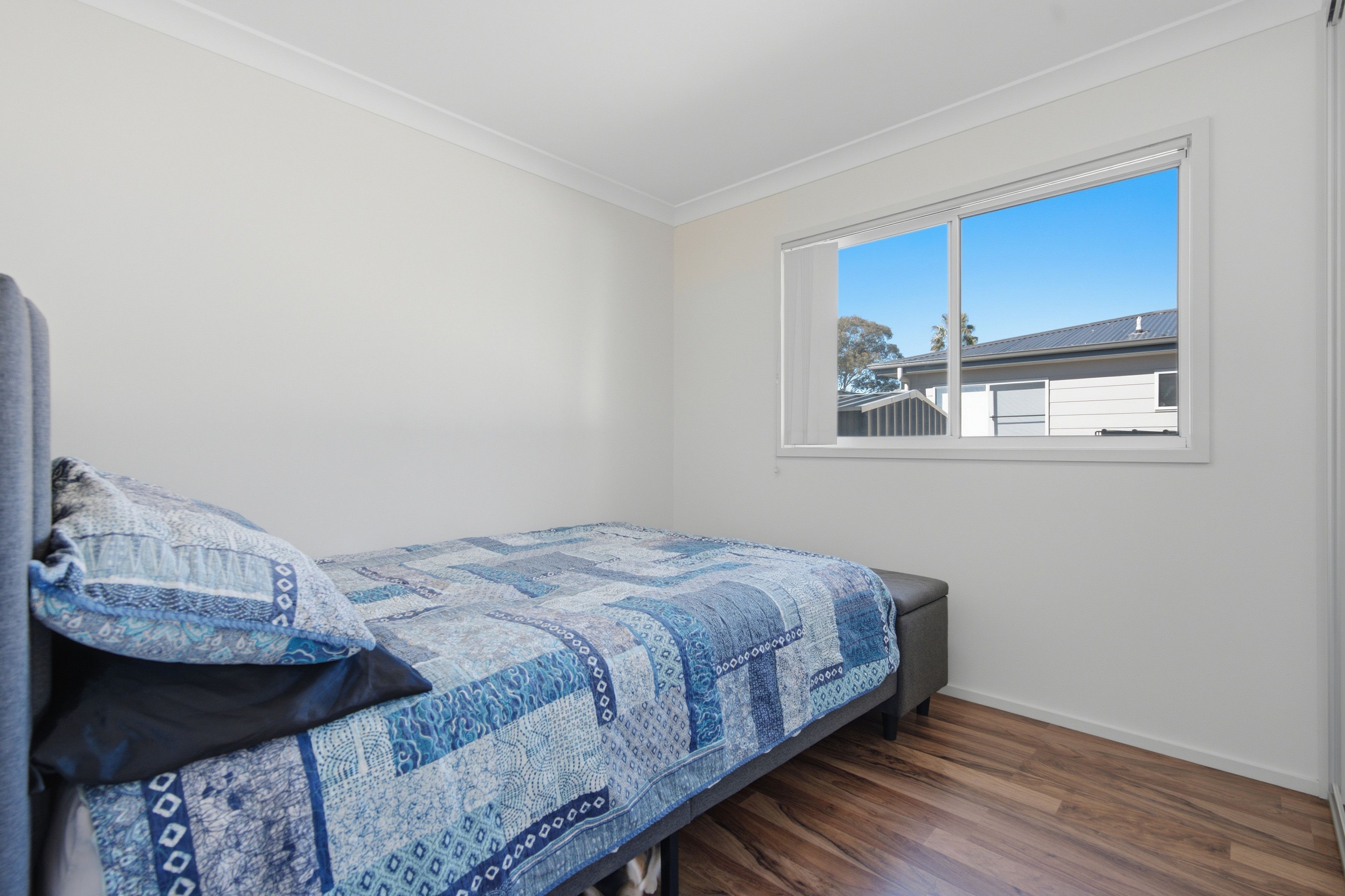 27 & 27a Cadonia Road — photo 17 of 23