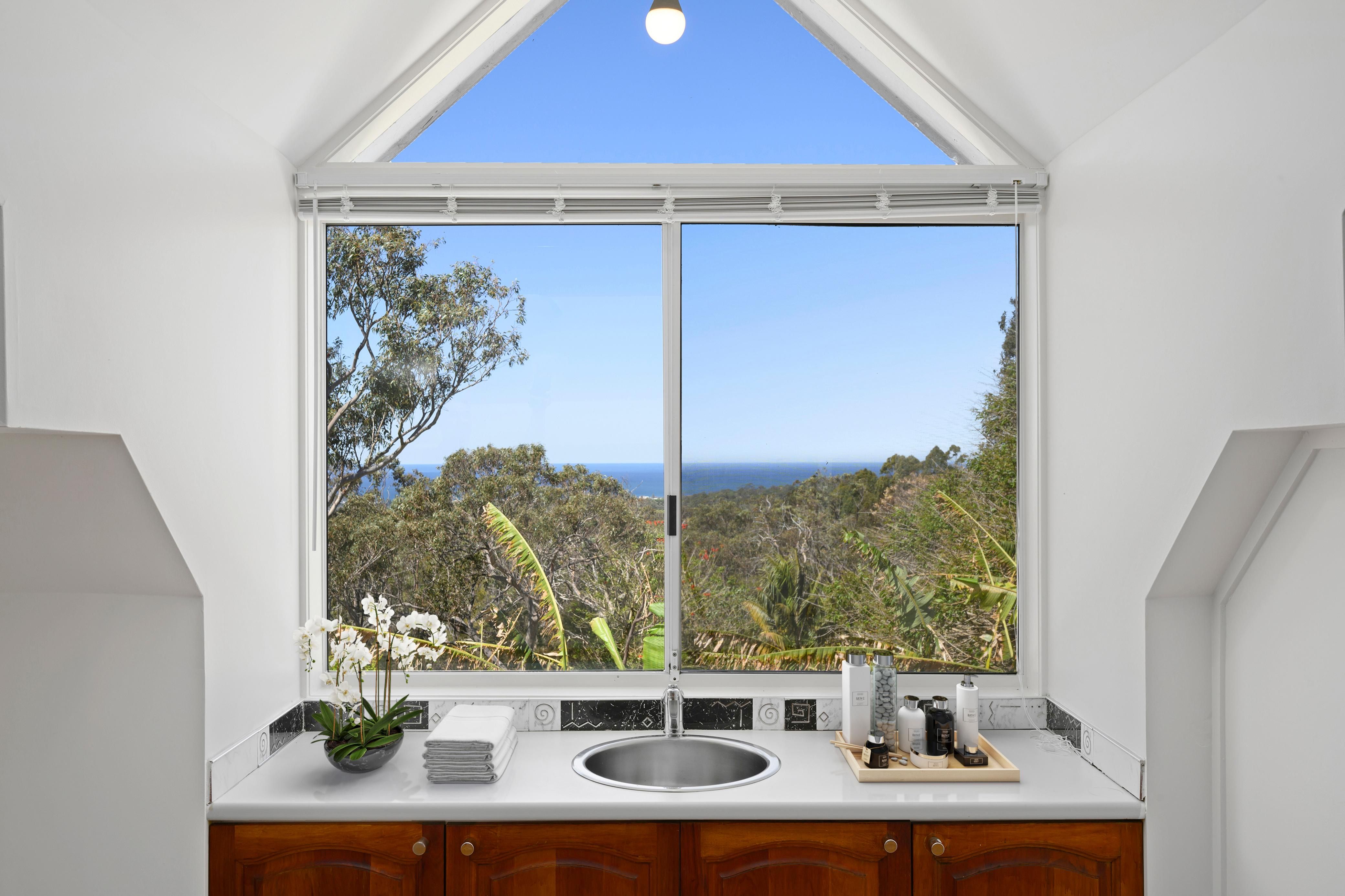 176 Mona Vale Road — photo 9 of 14