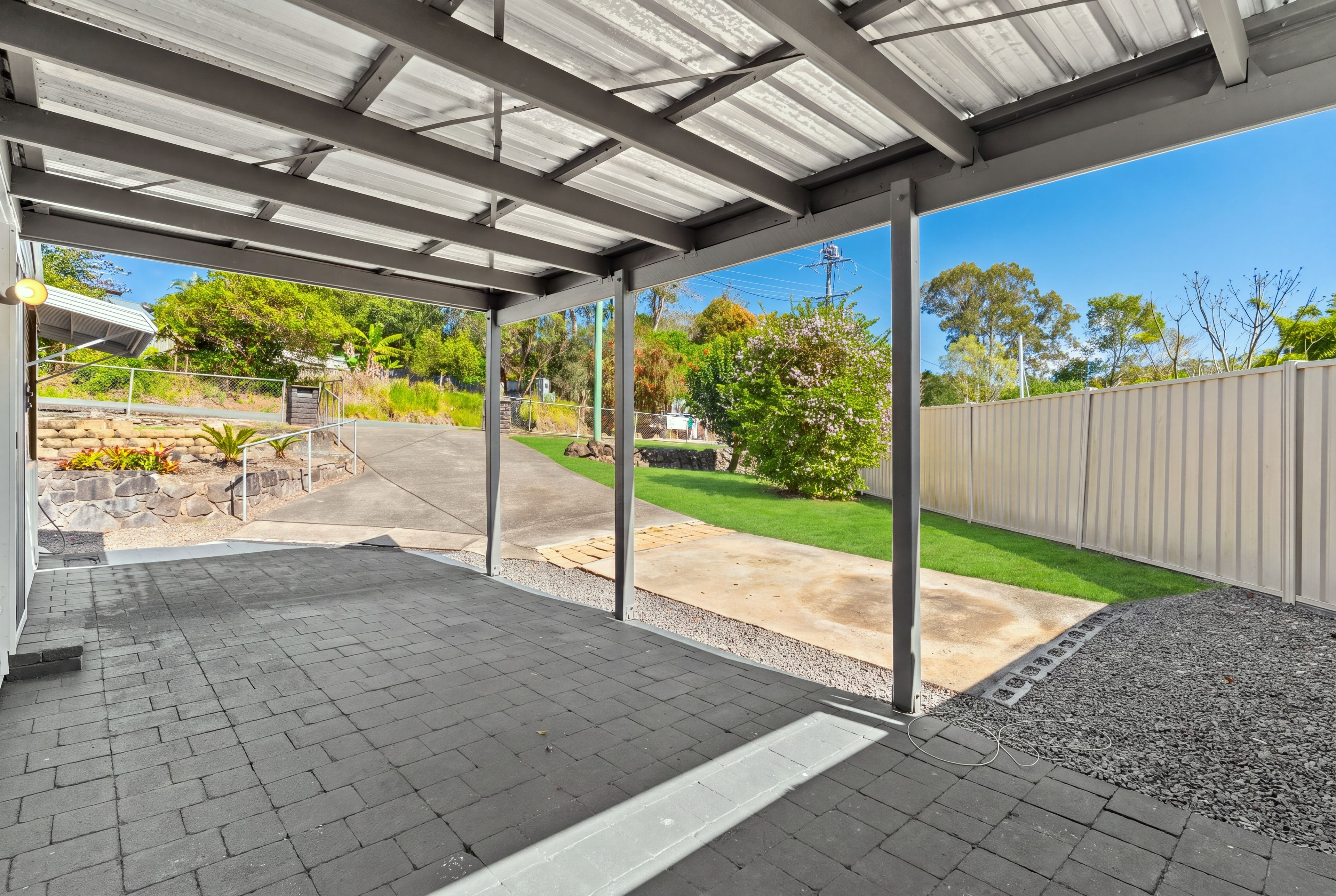 4 Diamond Valley Road — photo 15 of 22