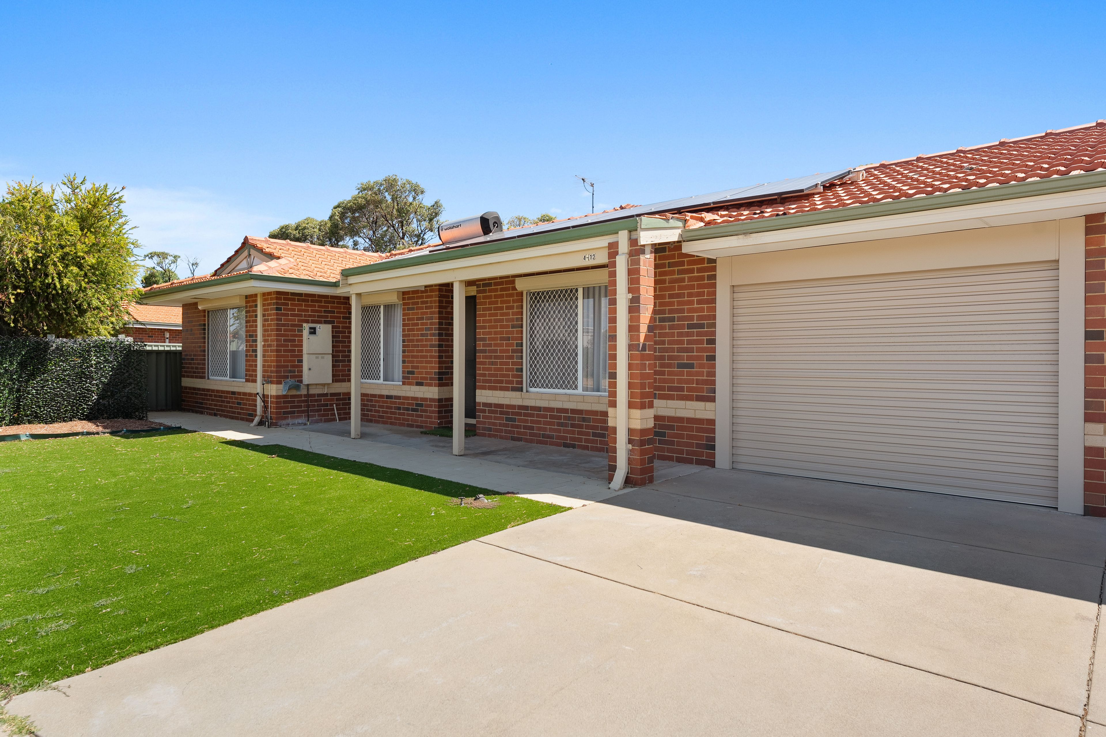 4/12 Mcnicholl Street, Rockingham, WA 6168