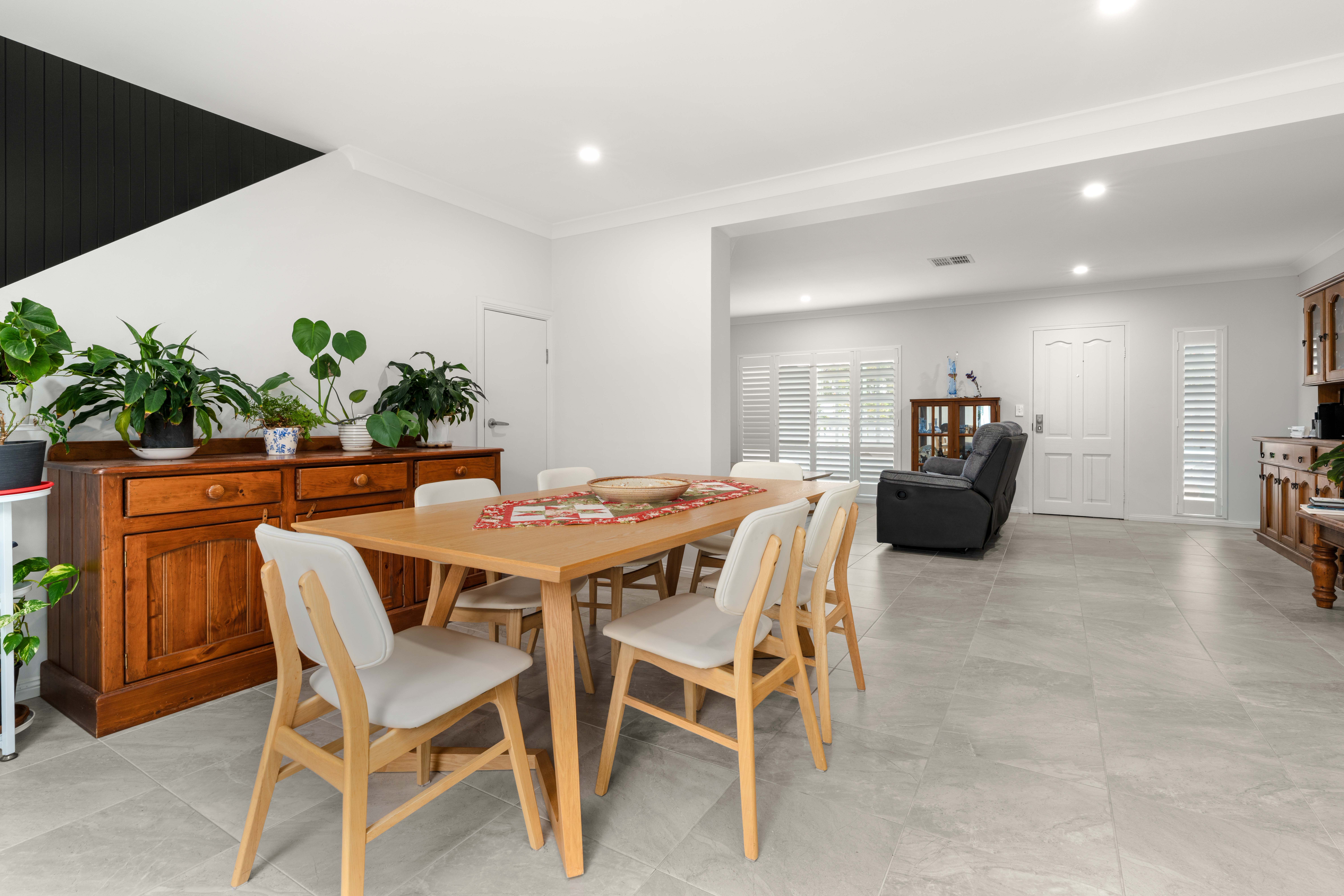 16/30 Cavanagh Lane — photo 6 of 30