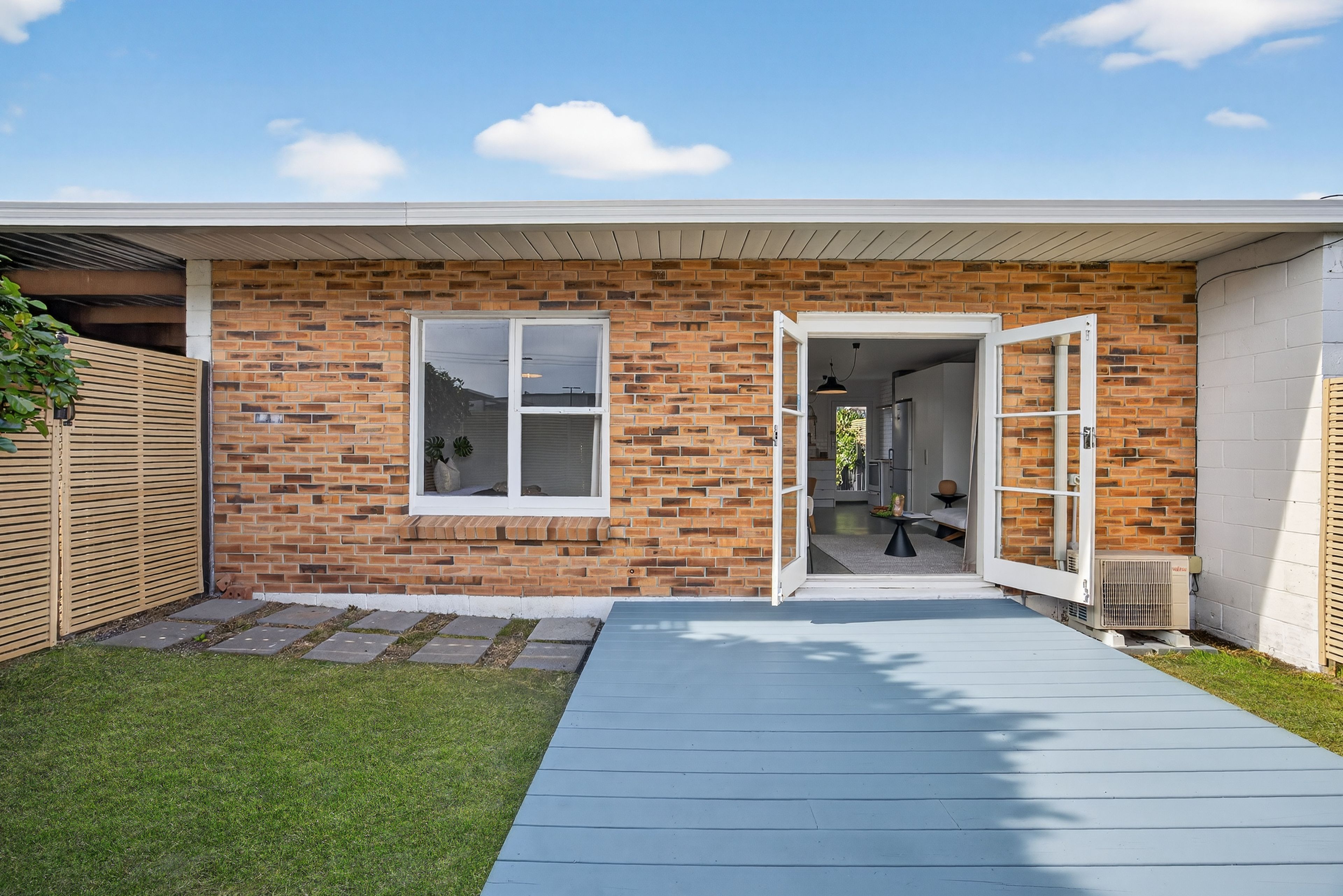 2/783 Te Atatu Road, Te Atatu Peninsula, Waitakere City