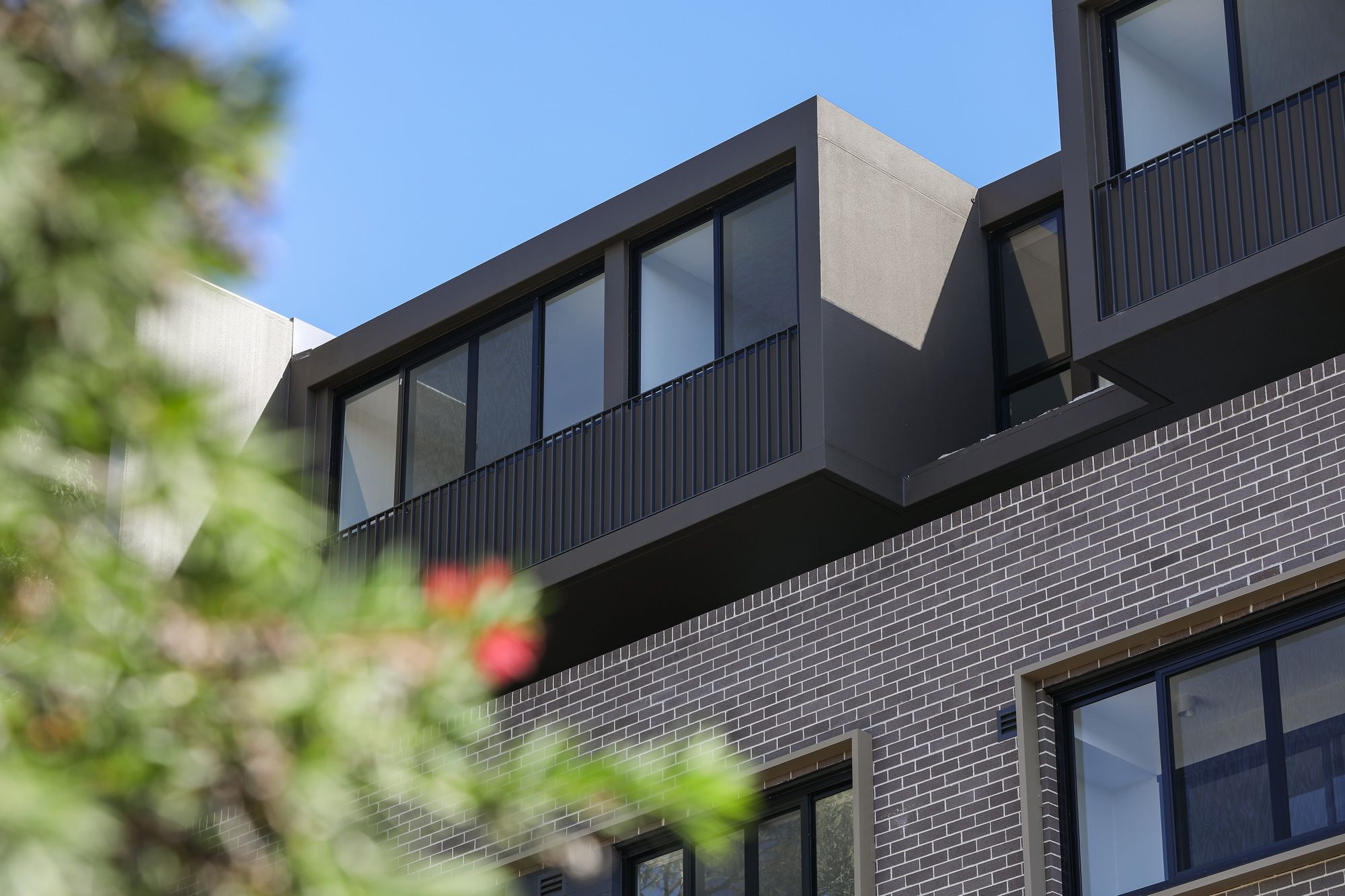 303/9-11 Weyland Street — photo 6 of 14