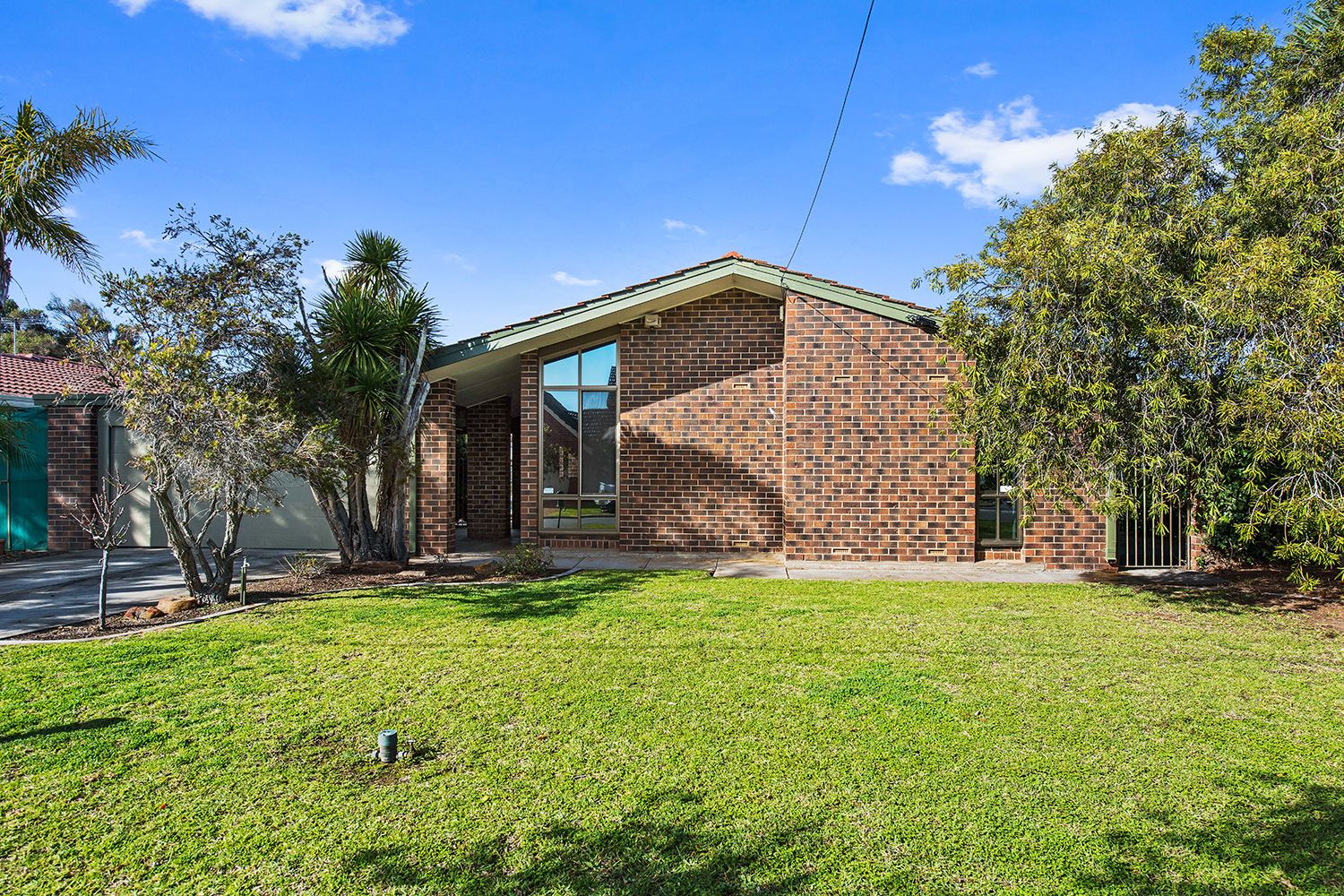 24 Meakin Terrace, Seaton, SA 5023