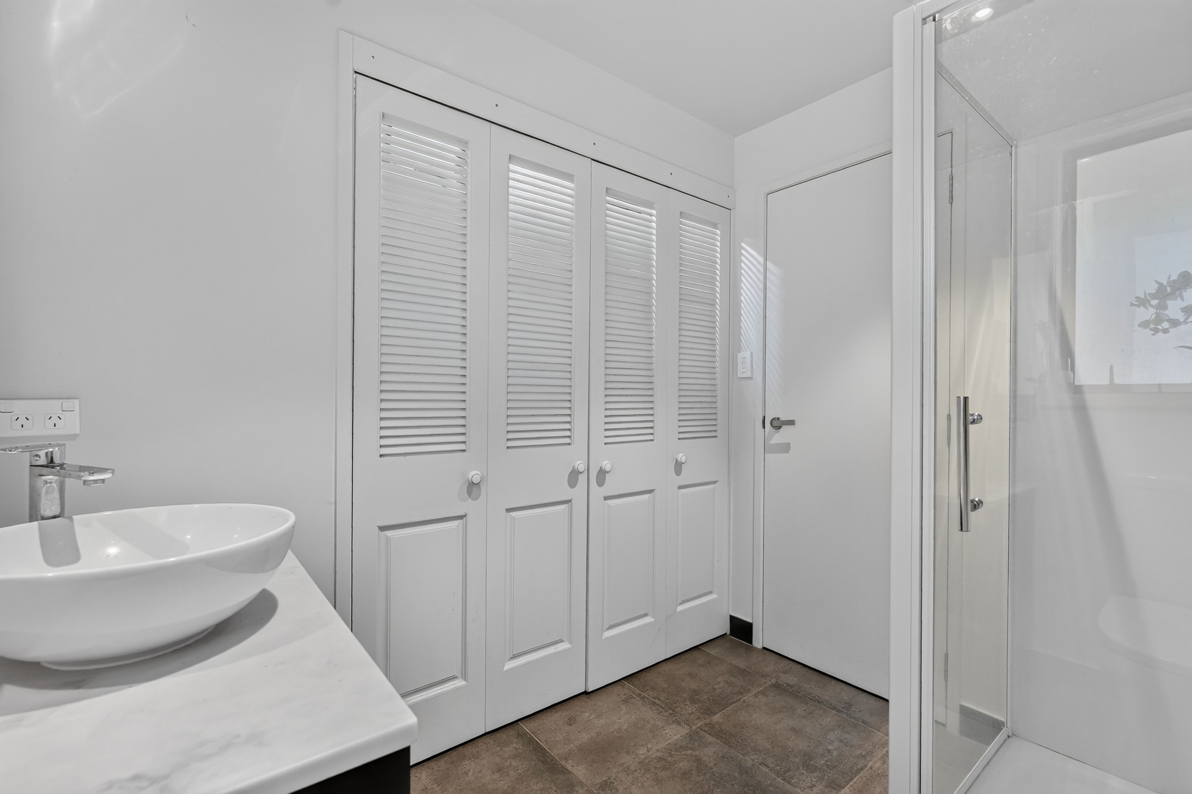 8 Aberdeen Road, Campbells Bay, North Shore City