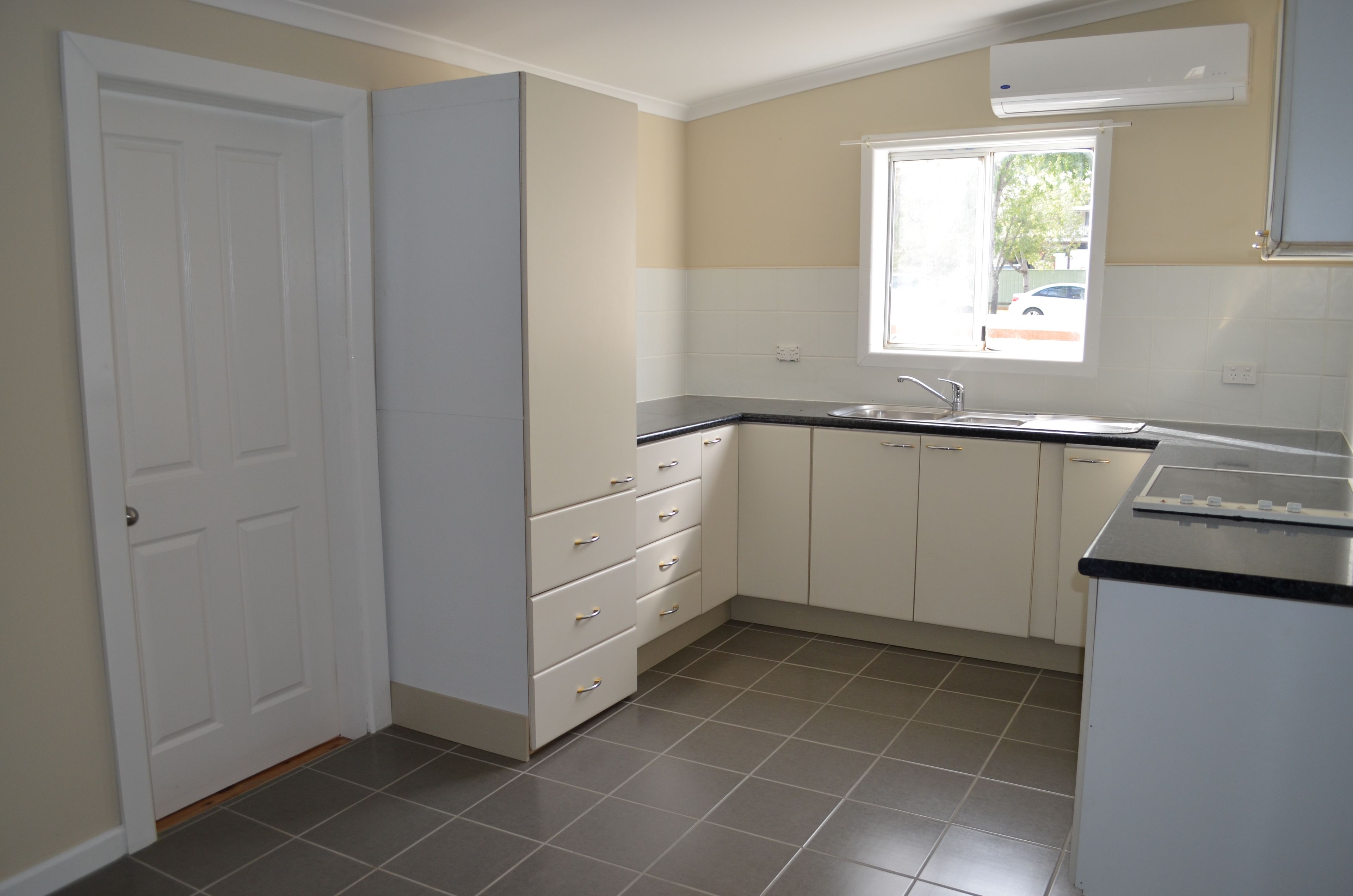4 McDonnell Street, Condobolin, NSW 2877