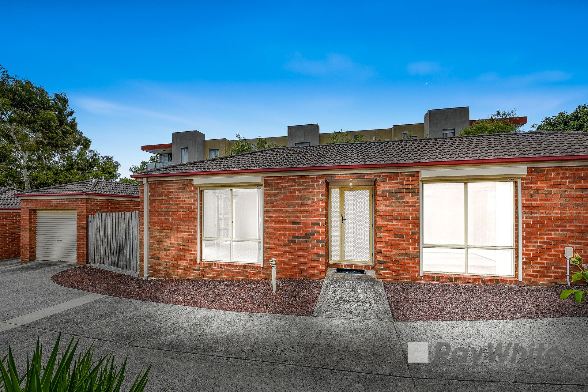 85 Jones Road, Dandenong VIC 3175