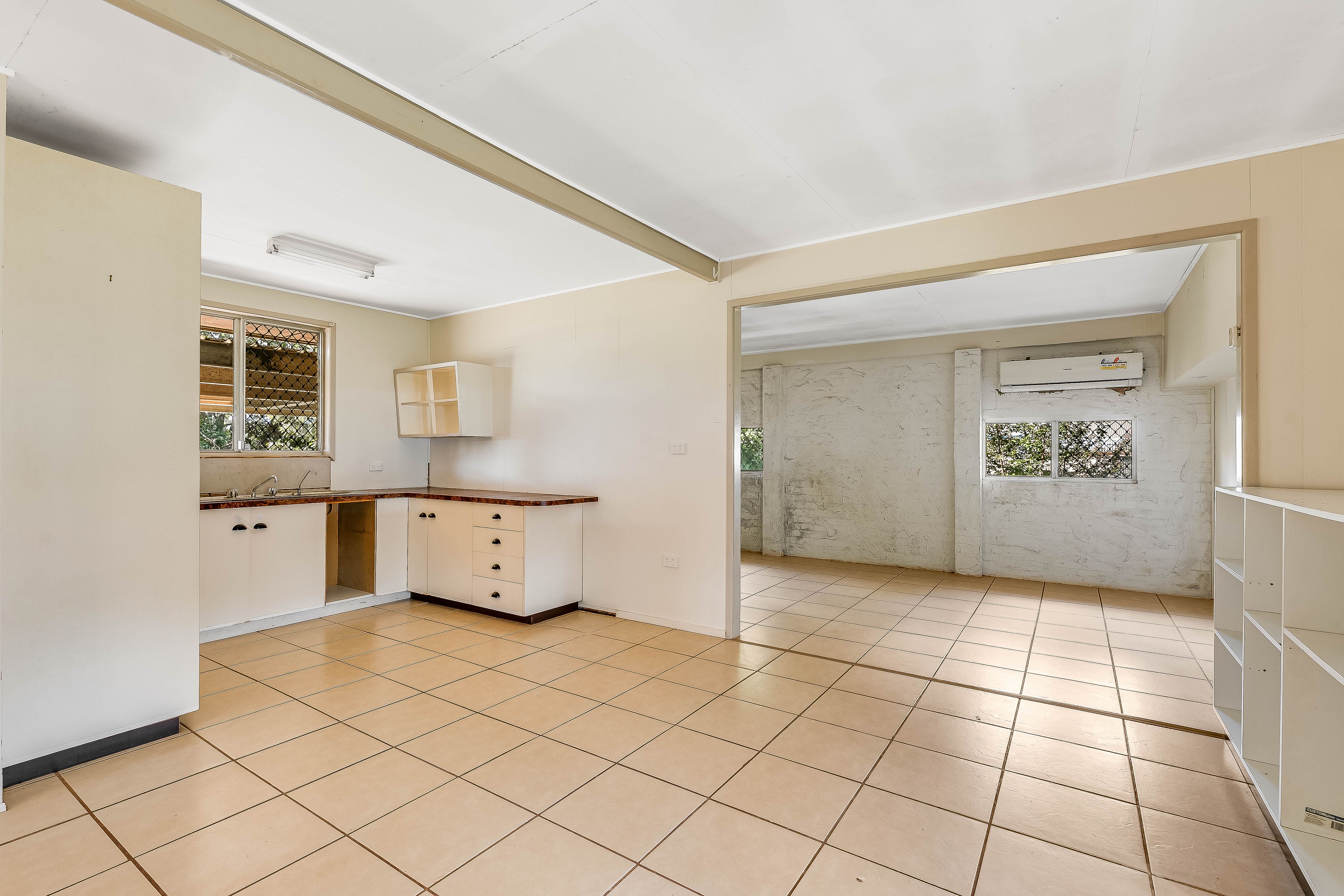 1 Jonathan Street, Rockville, QLD 4350