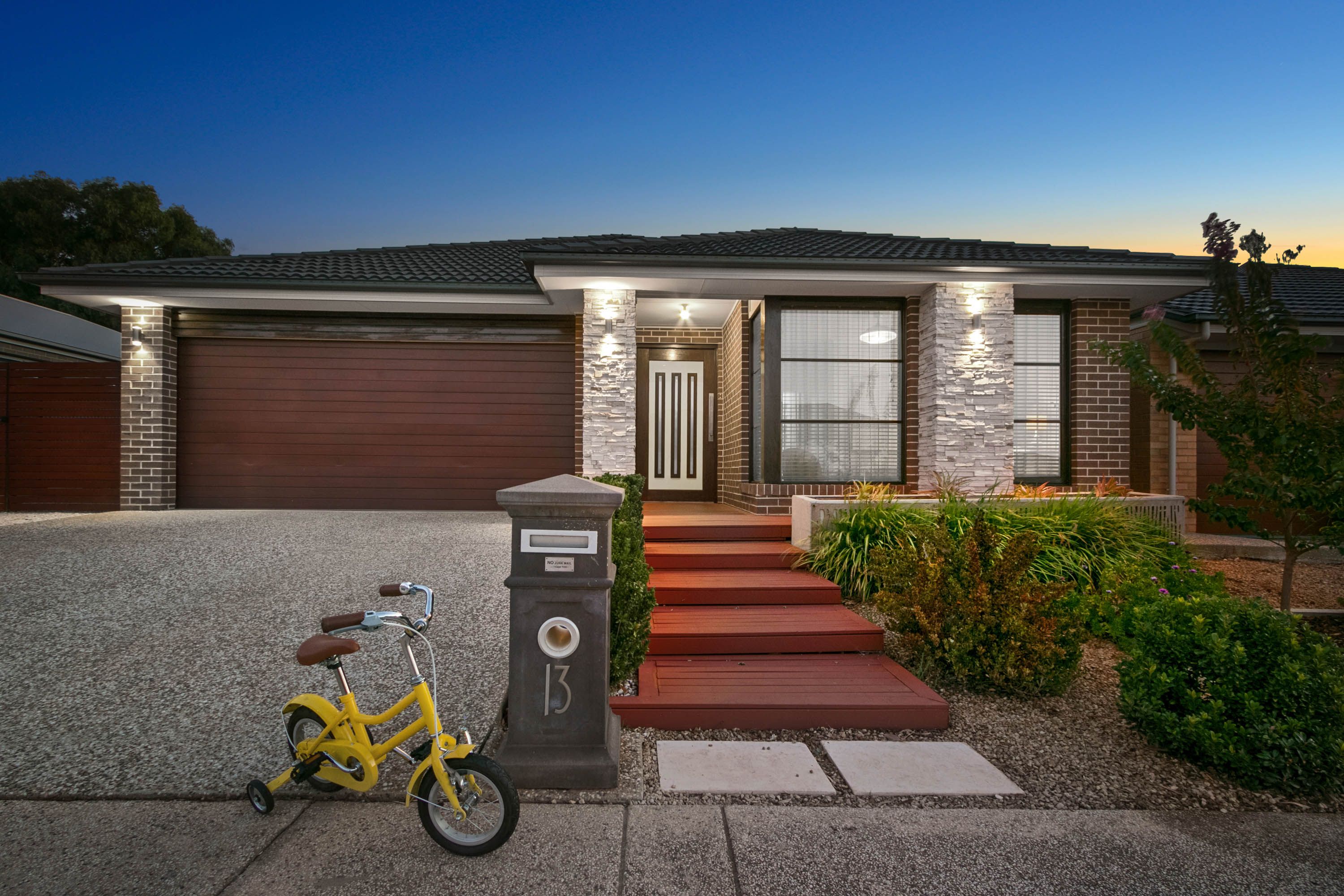 13 Roxburgh Crescent, Blakeview, SA 5114