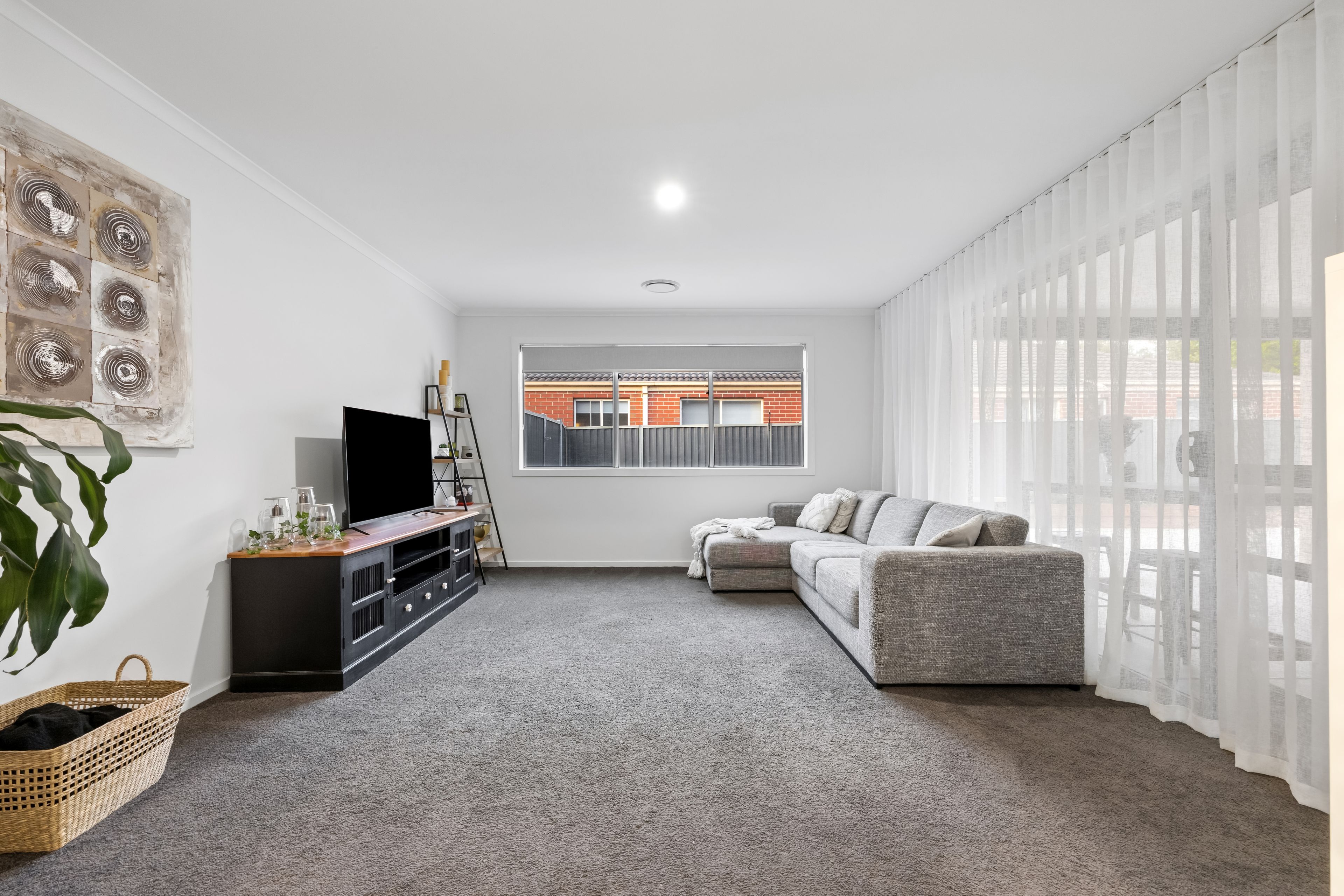 41 Dorset Drive — photo 3 of 30