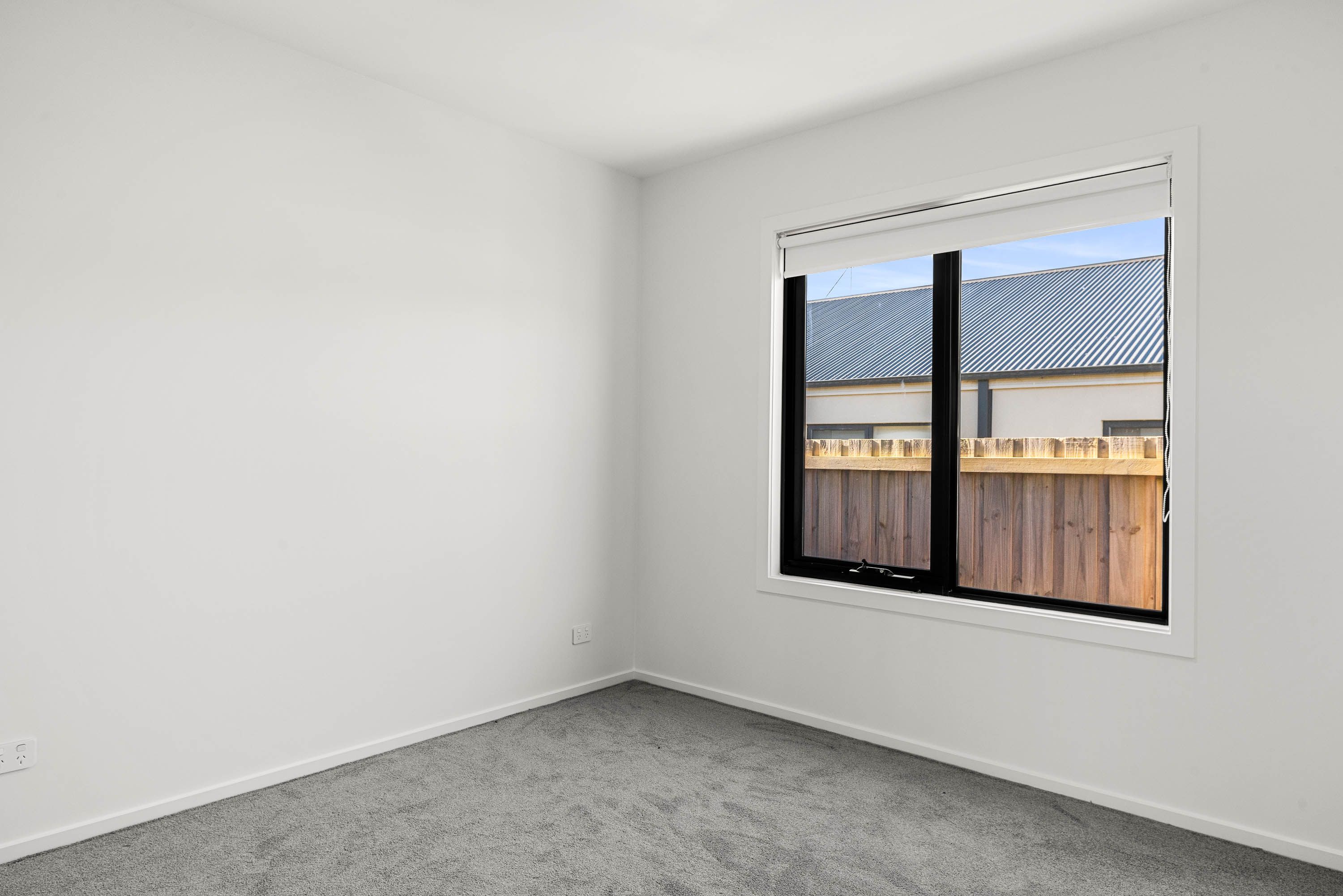 12 Tussock Way — photo 14 of 26