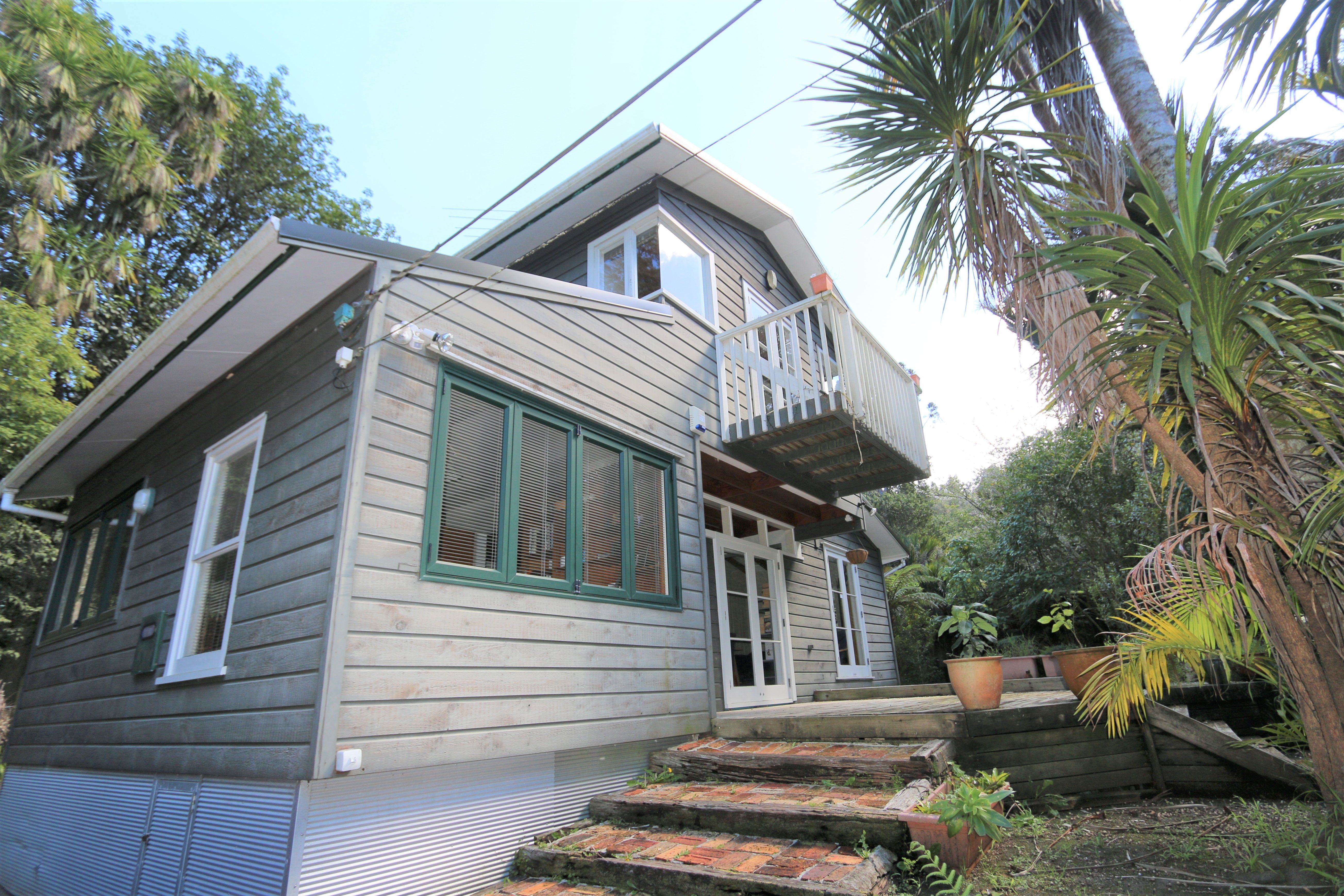 53 Wood Bay Road, Titirangi, Waitakere City