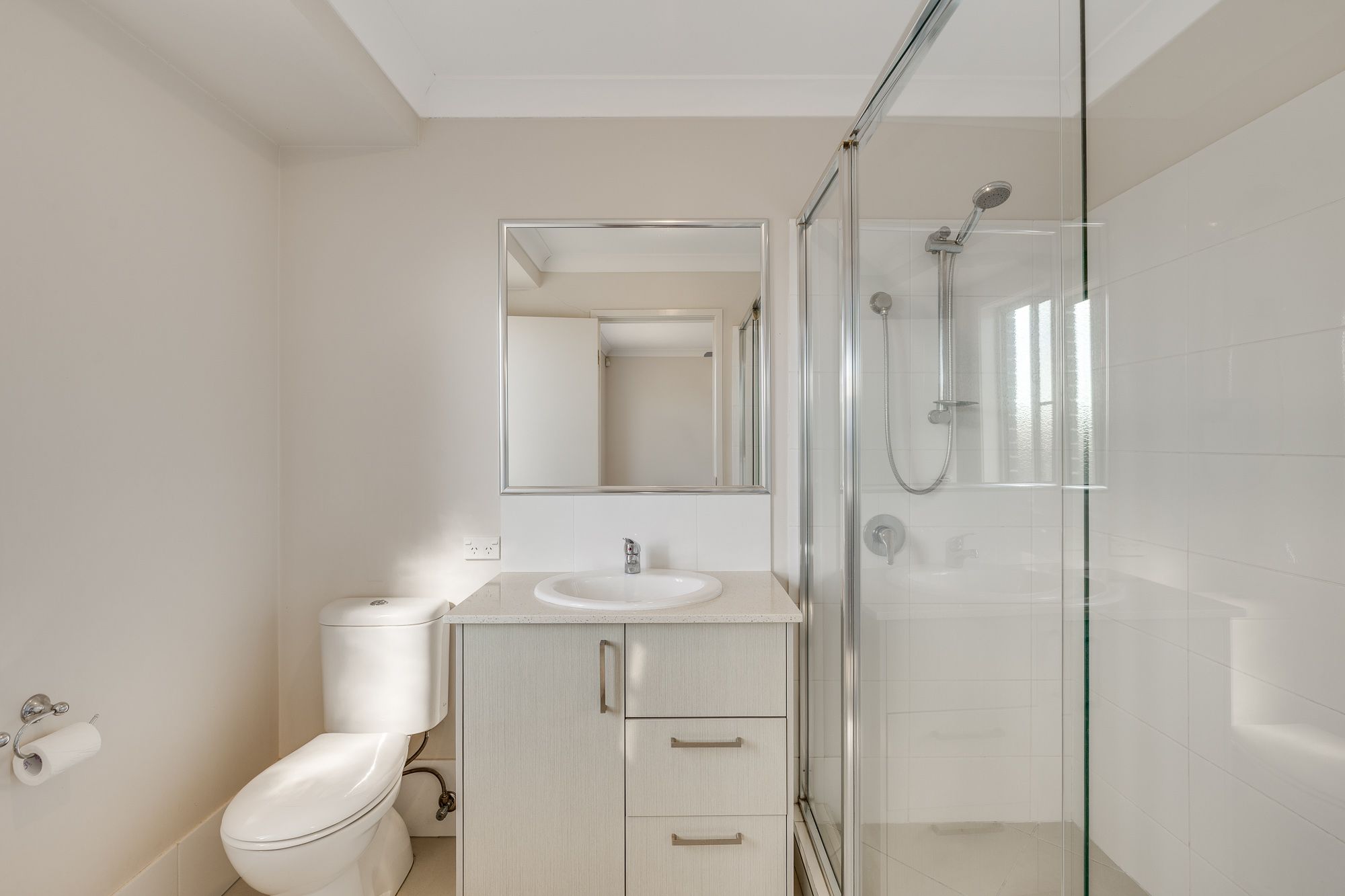 15 McIntosh Street — photo 9 of 18