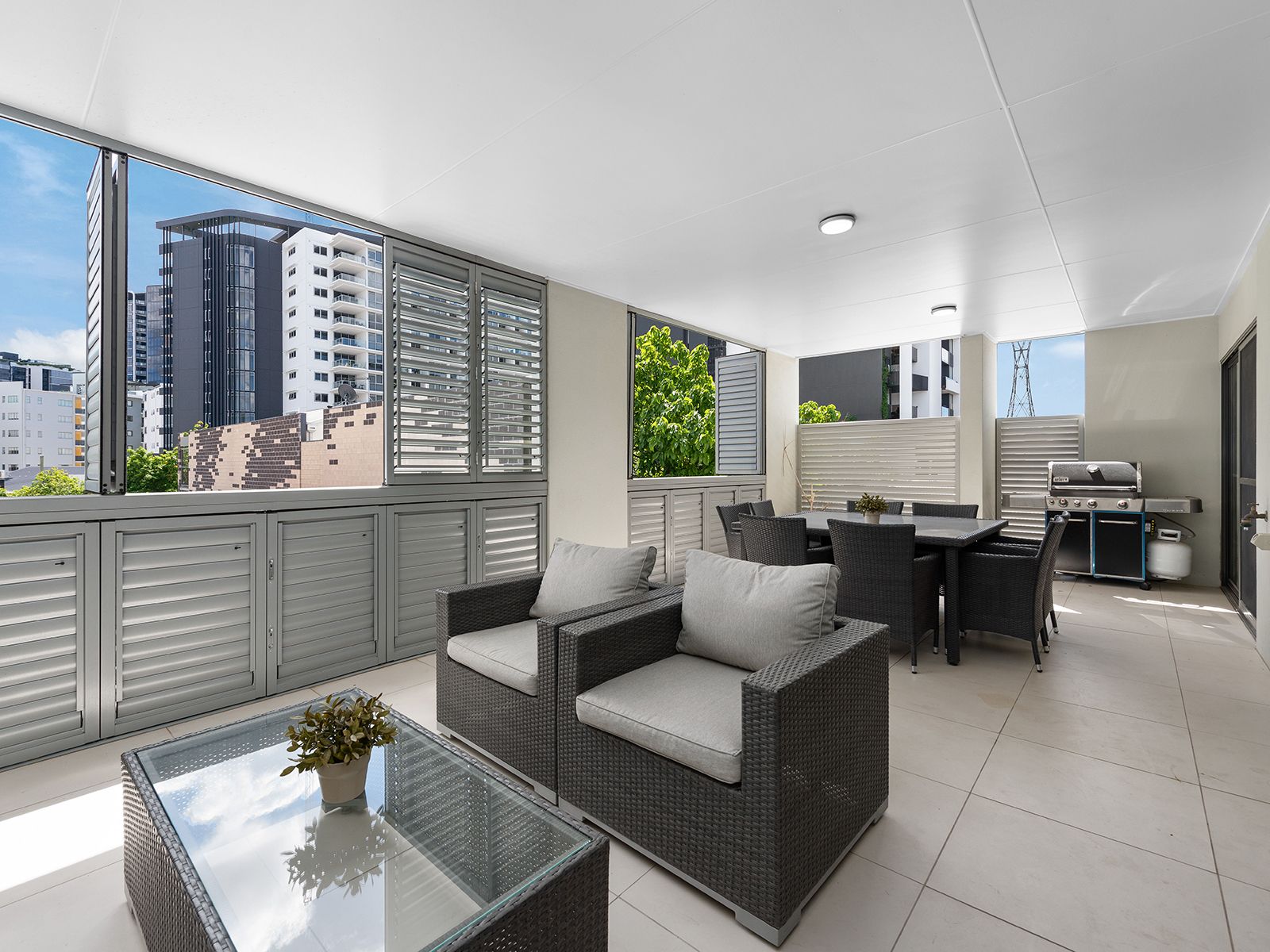 18 Helen Street, Teneriffe QLD 4005