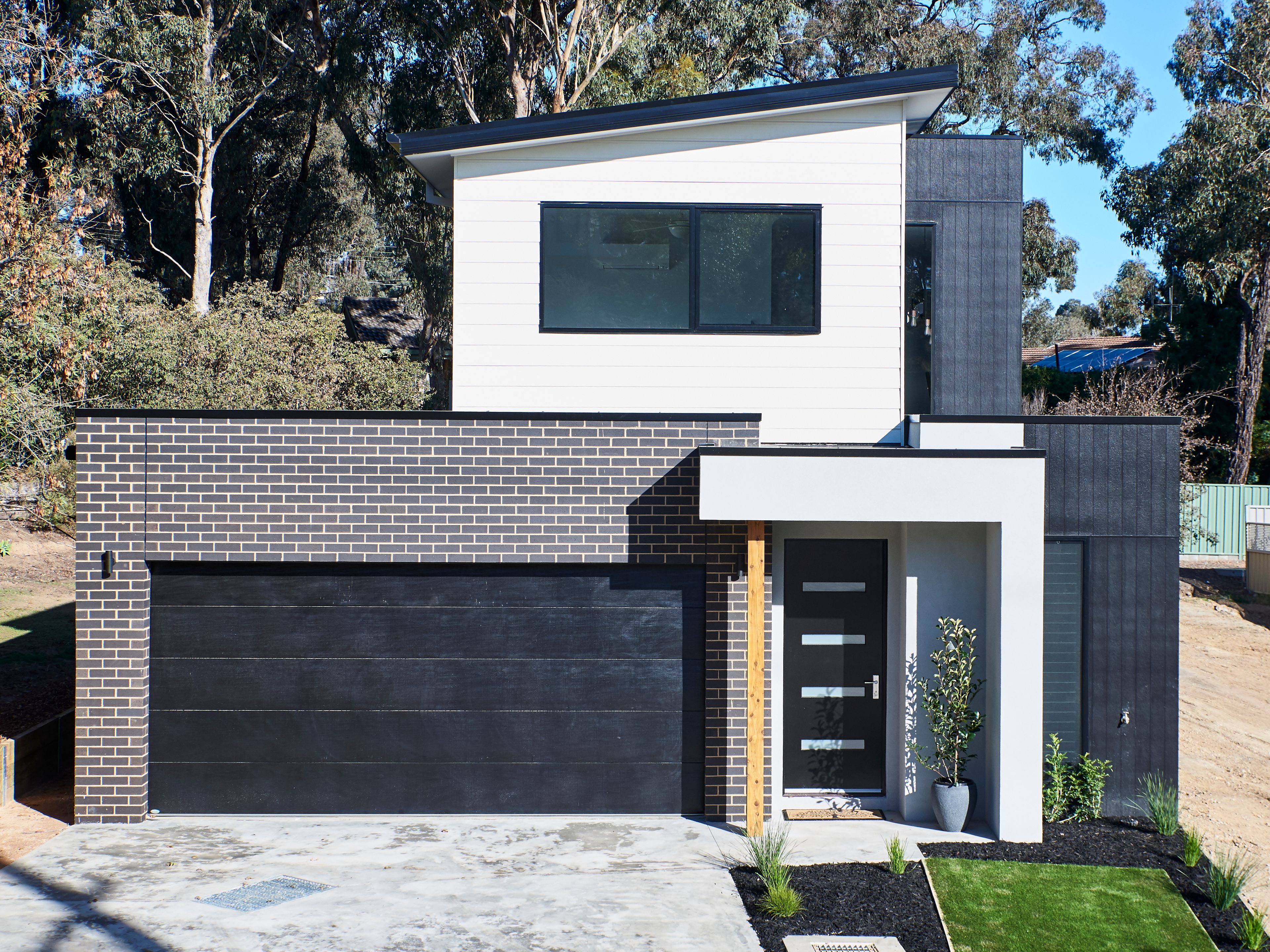 130 McIvor Road, Kennington VIC 3550