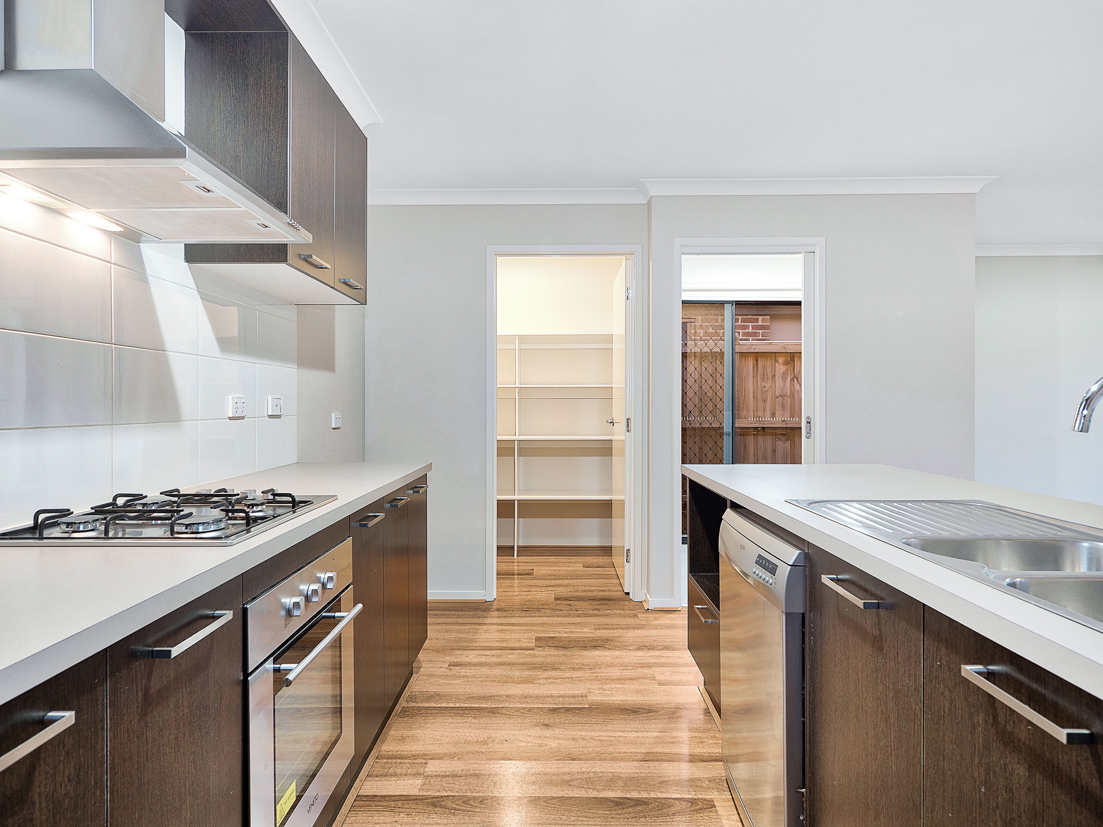 12 Walbrook Drive, Clyde North, VIC 3978
