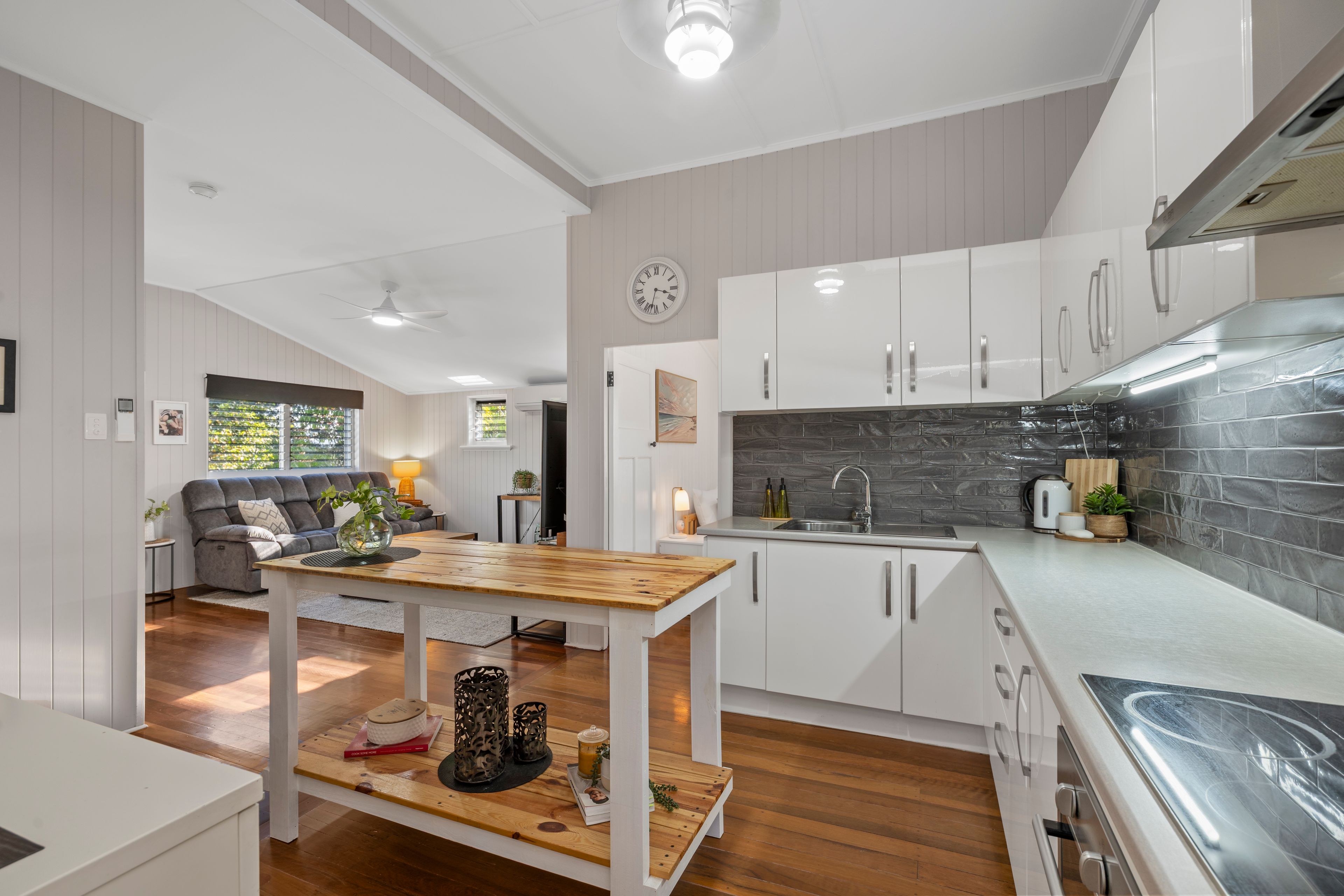24 Halstead Street — photo 4 of 15