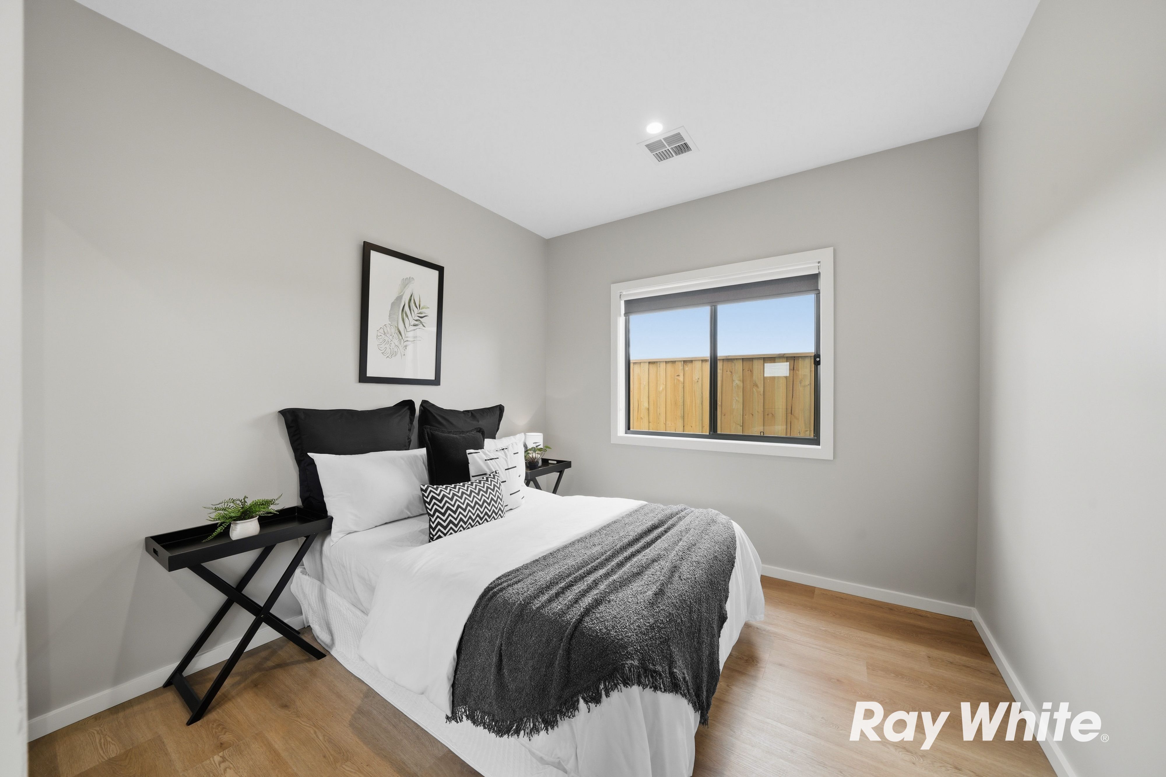 22 Hopetoun Crescent — photo 5 of 7
