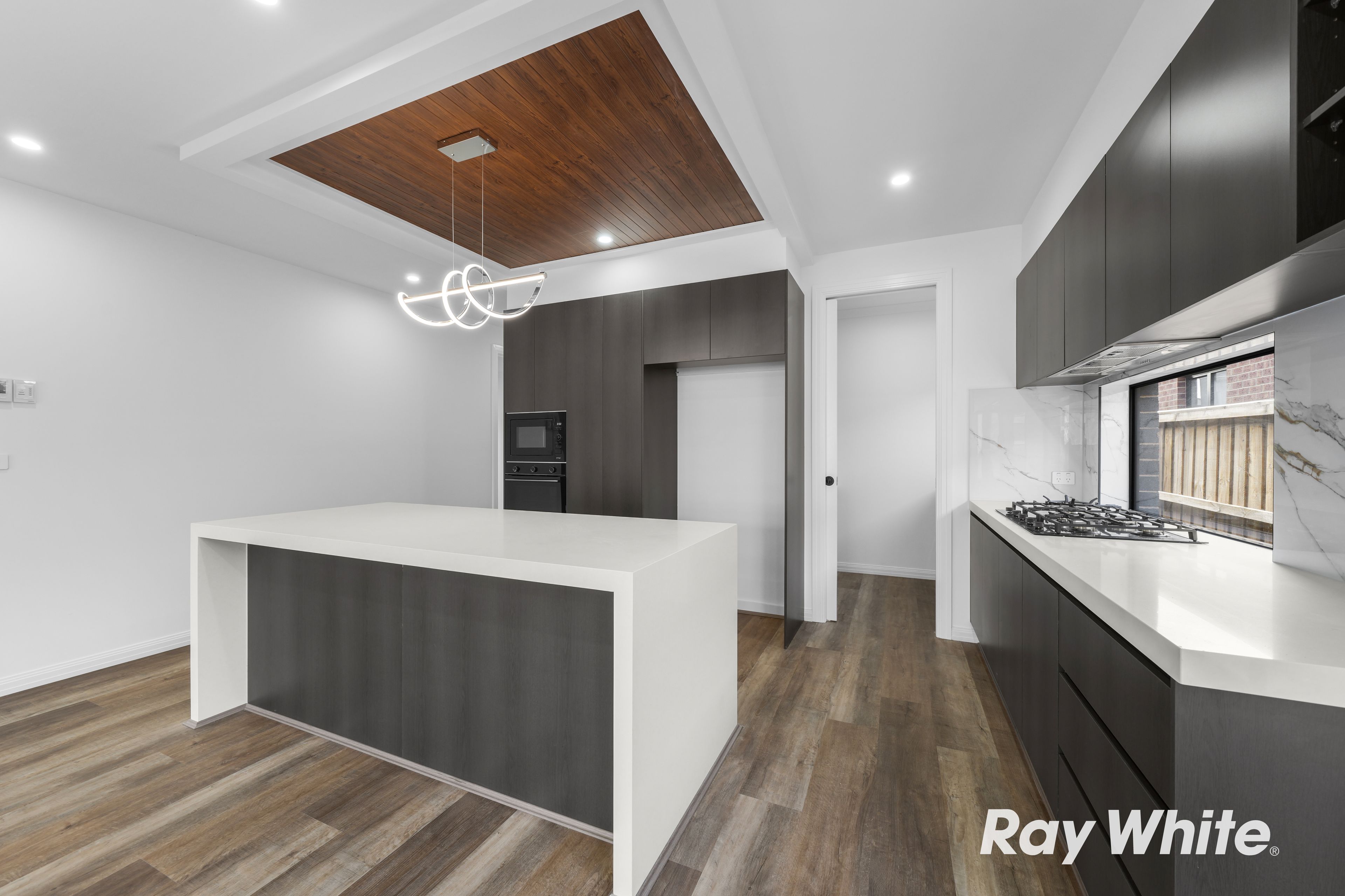 15 Kilarnie Boulevard — photo 6 of 26