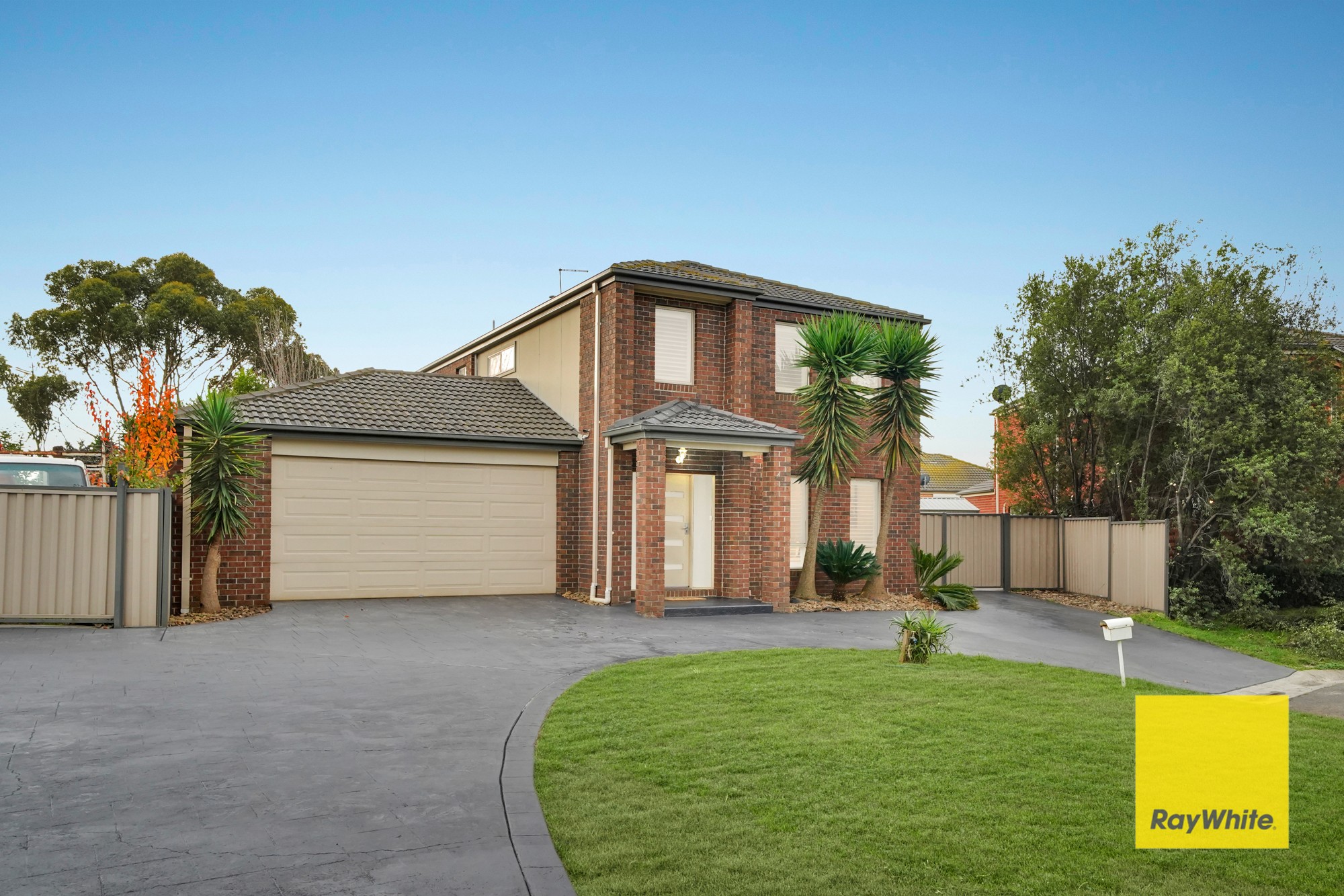 1 Witchmount Close, Hillside, VIC 3037