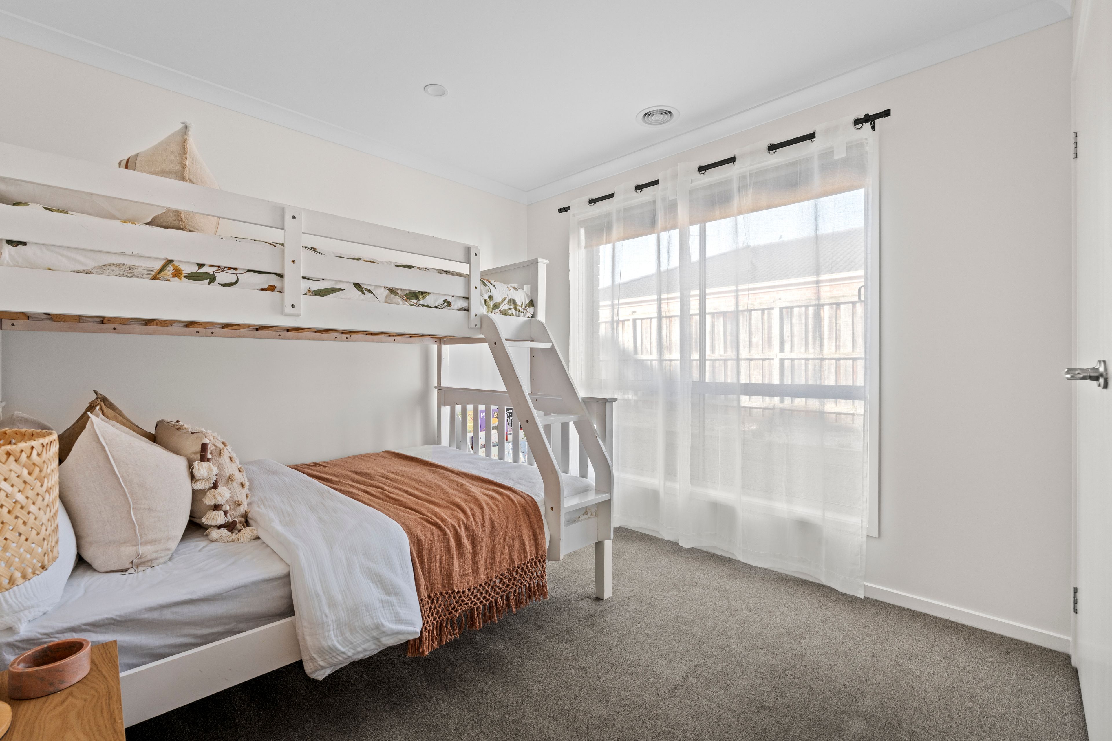 21 Senecio Drive — photo 14 of 18