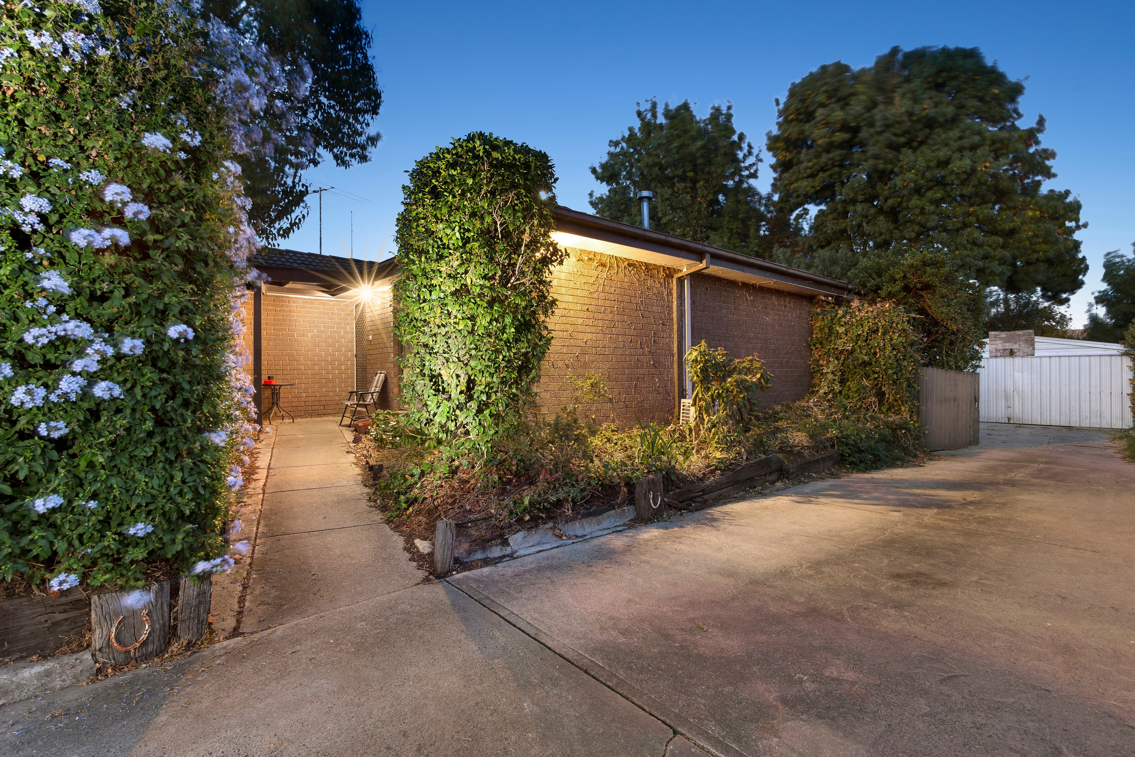 122 Racecourse Road North, Pakenham, VIC 3810