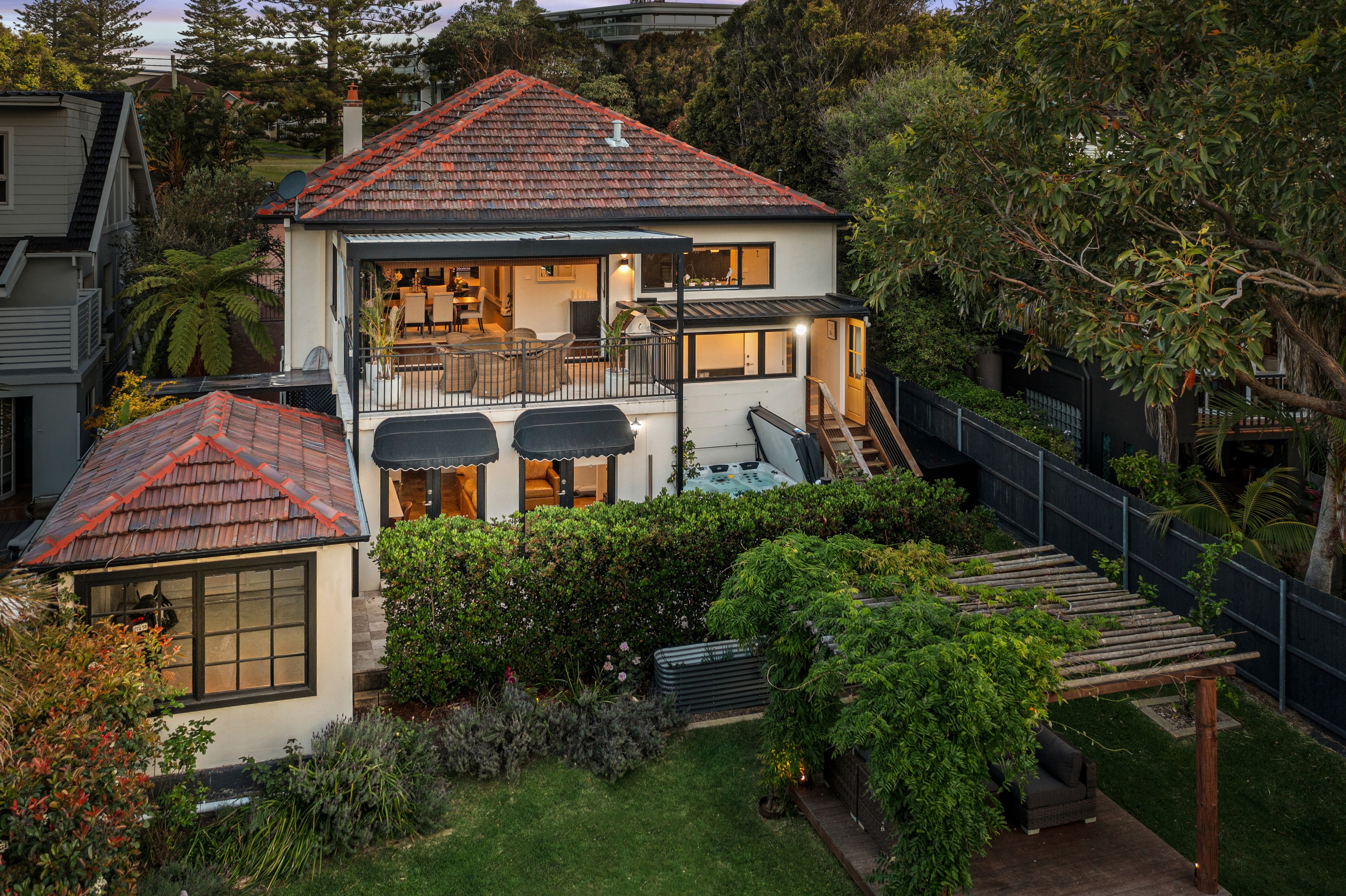 132 Old South Head Road, Vaucluse NSW 2030