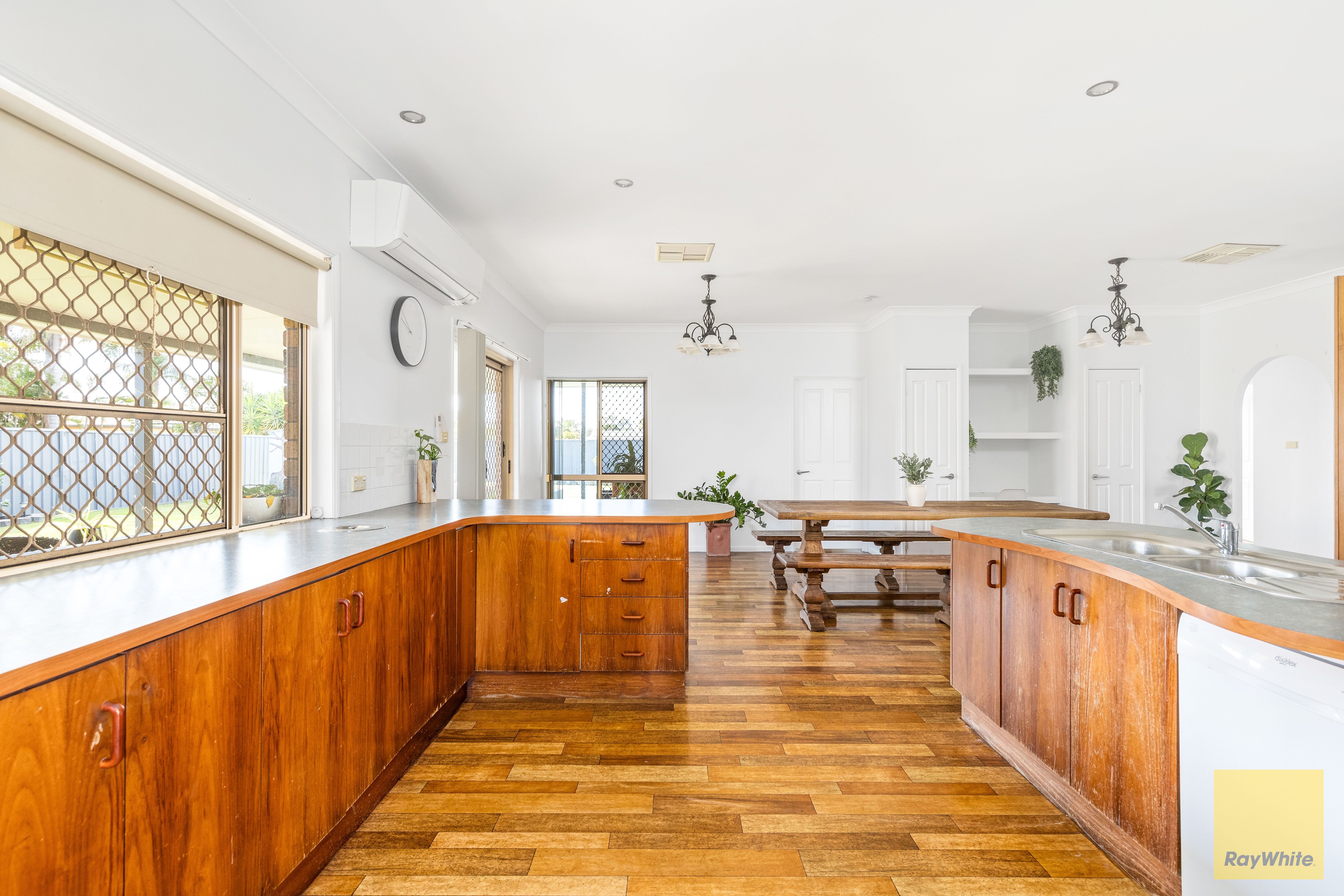 5 Kookaburra Court — photo 8 of 25