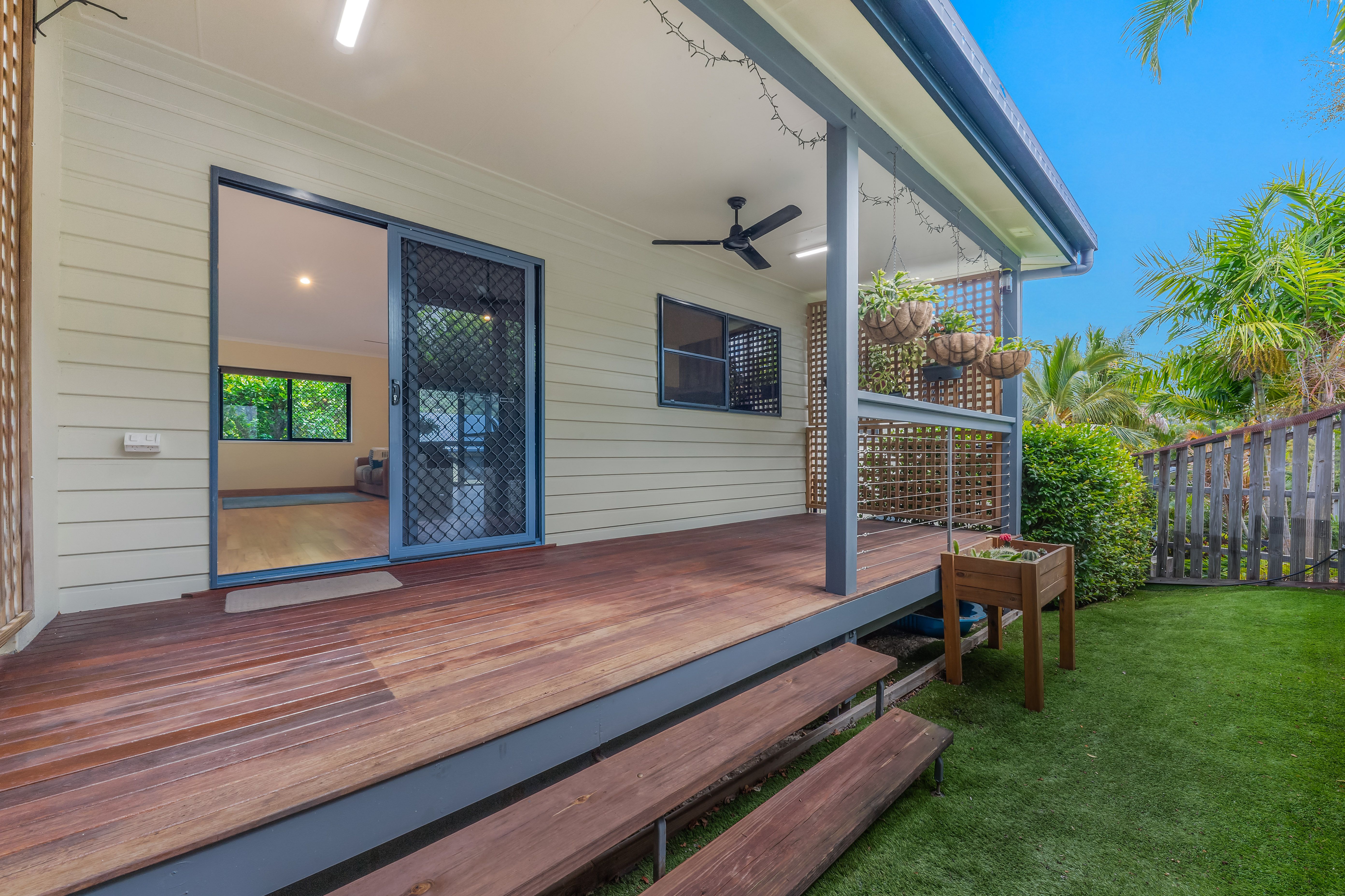 5/6 Border Drive — photo from Ray White Whitsunday