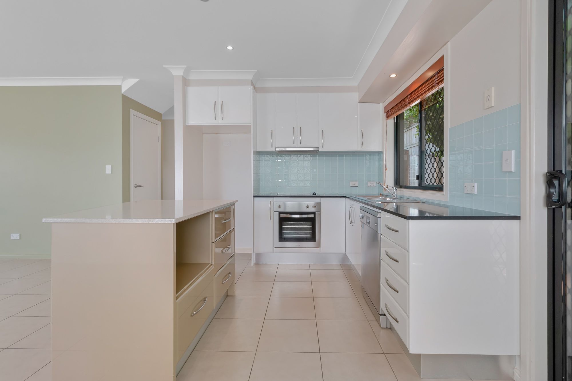 3/53 Jones Road, Carina Heights, QLD 4152