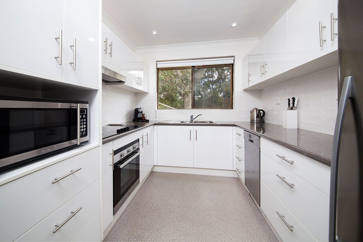 16/8-12 Railway Crescent, Jannali, NSW 2226