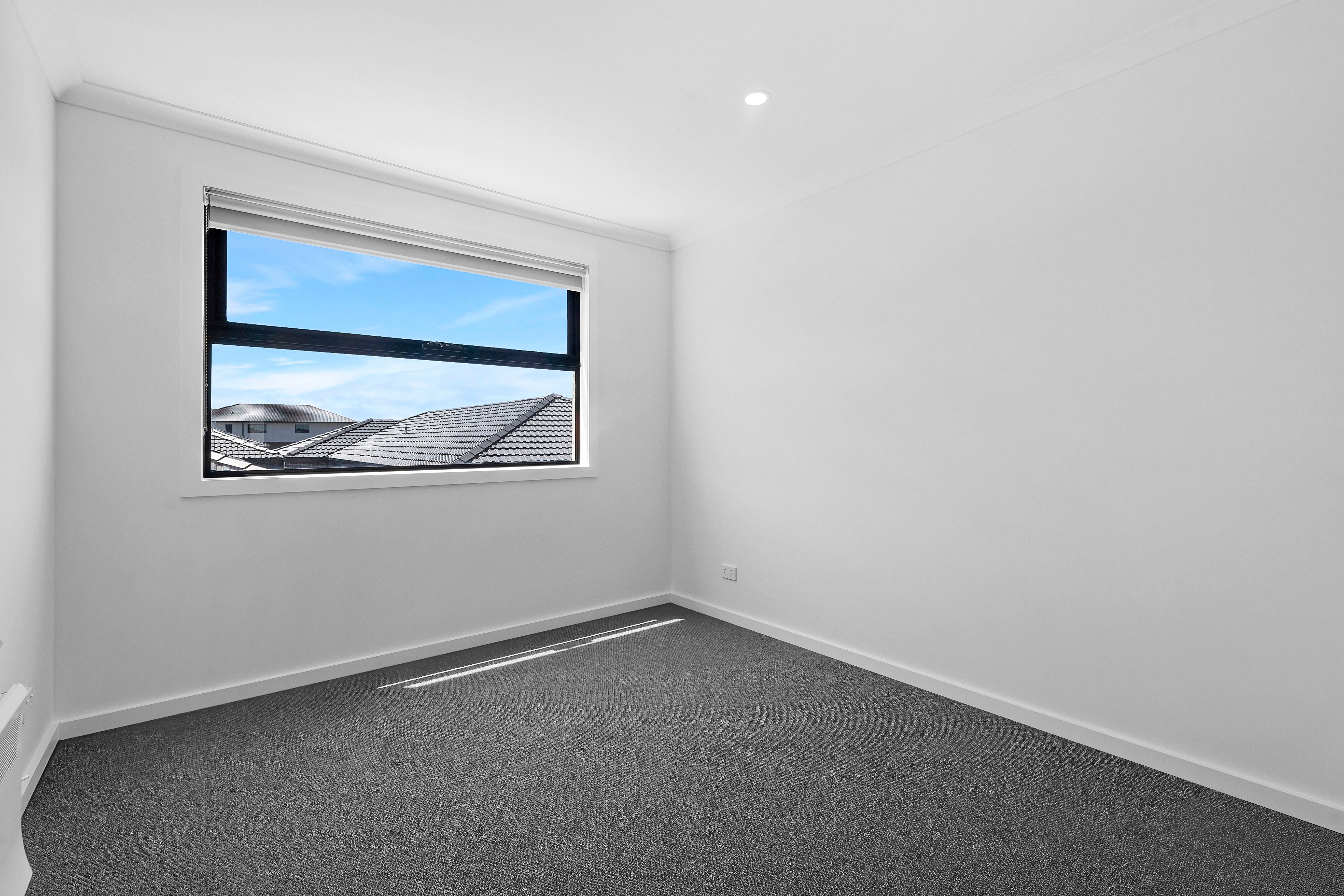 6 Olearia Close — photo 8 of 11