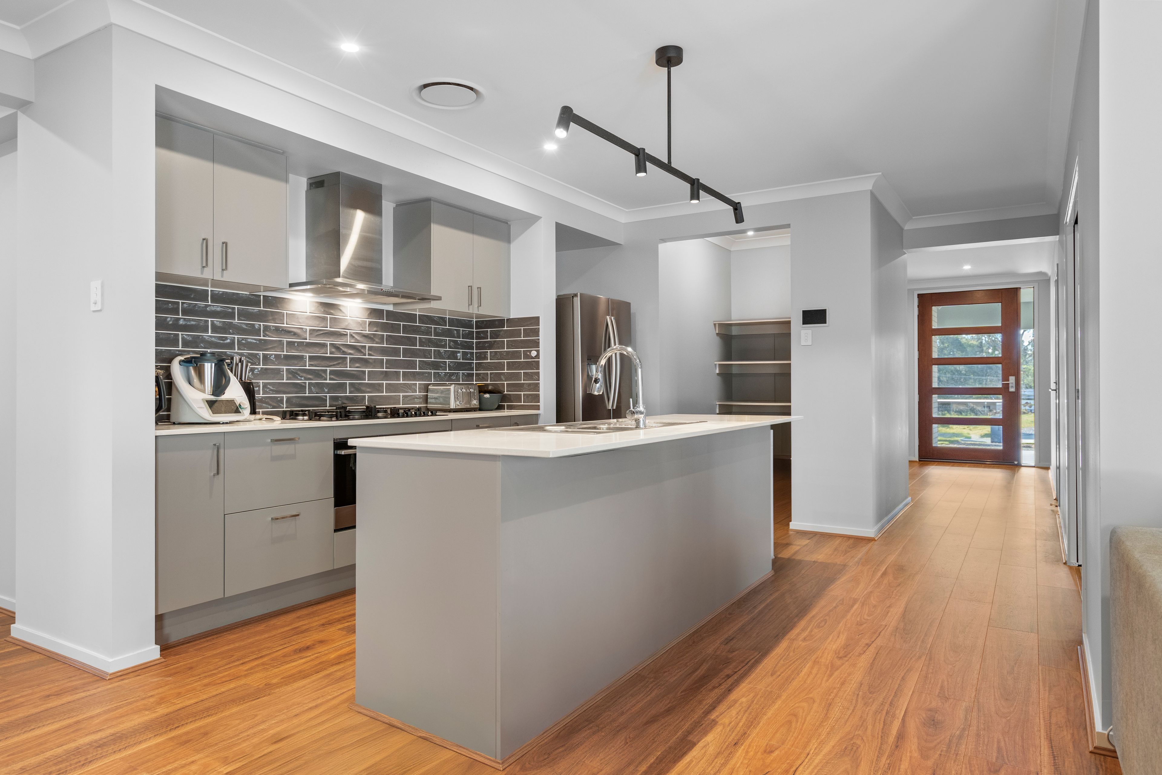 9 Wegener Street — photo 5 of 24