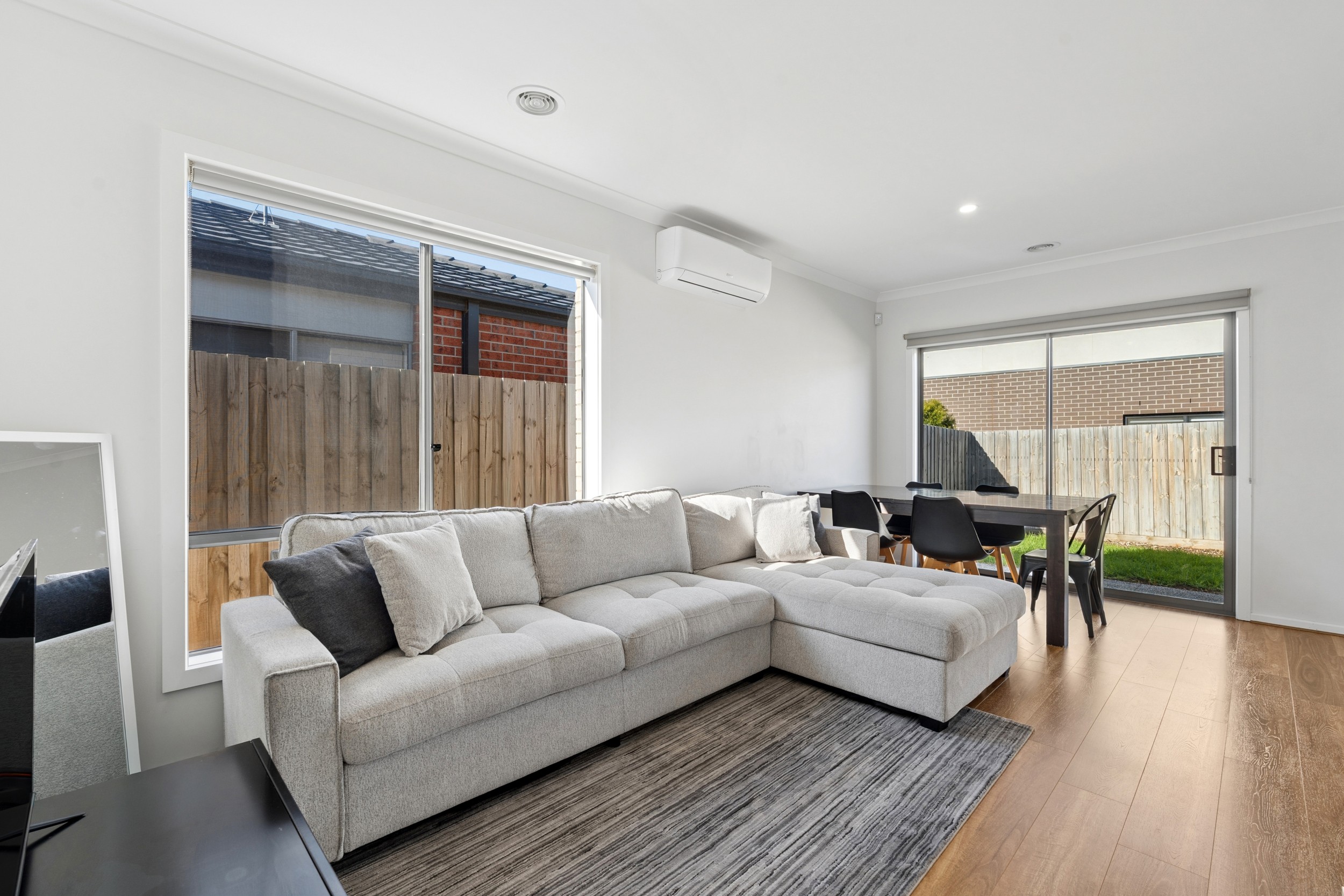 5 Generation Crescent, Mambourin, VIC 3024