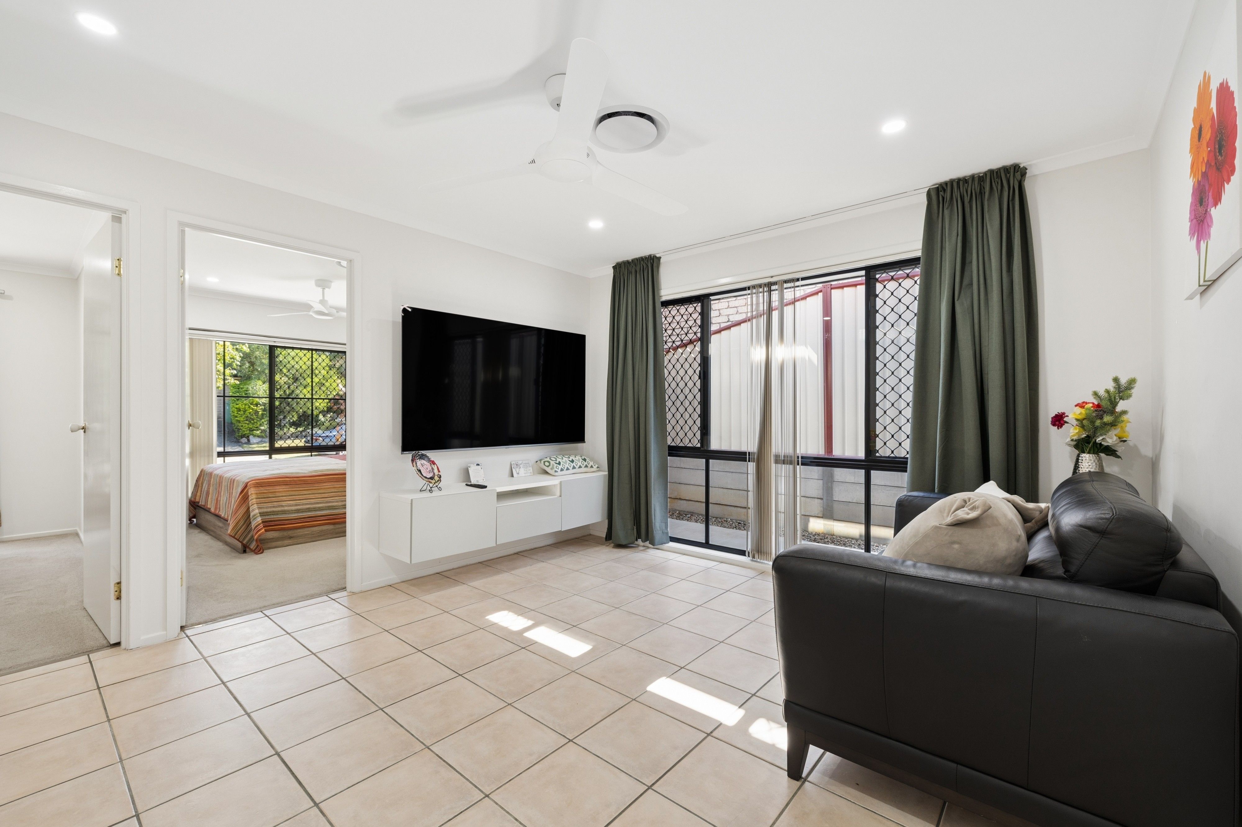 55 Silvester Street — photo 13 of 25