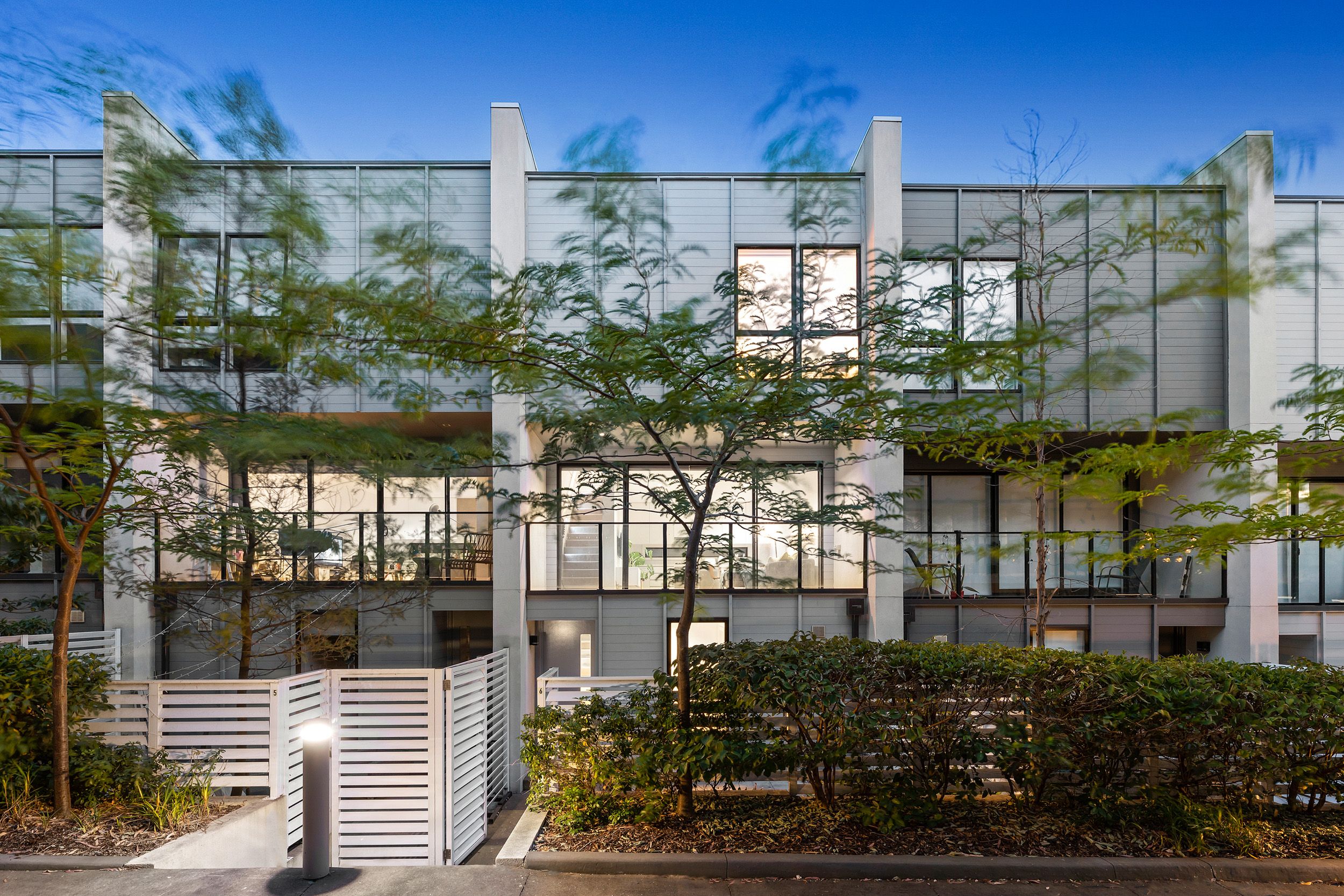6 Yellow Box Lane, Burwood VIC 3125