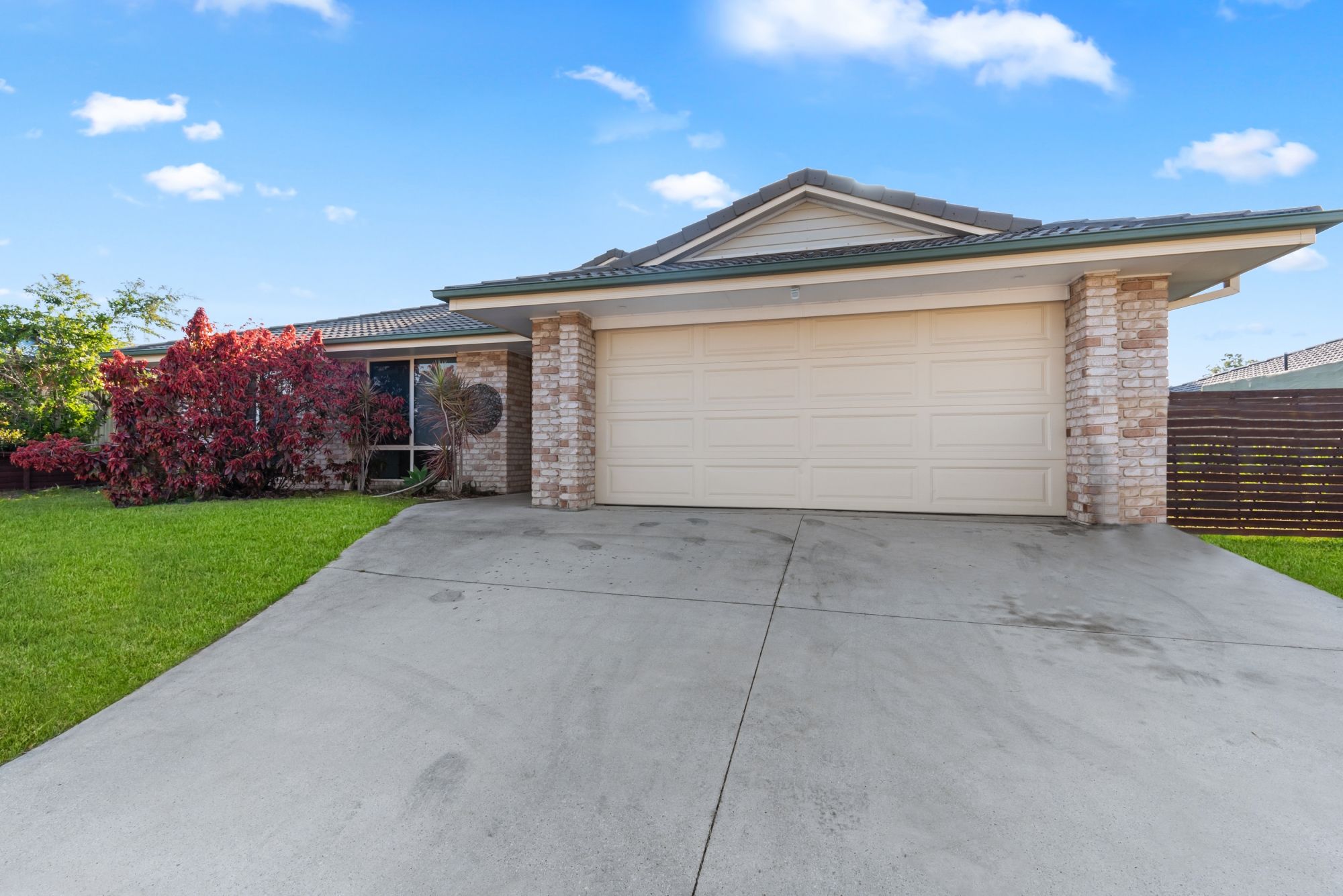 6 Breakwater Court, Deception Bay QLD 4508