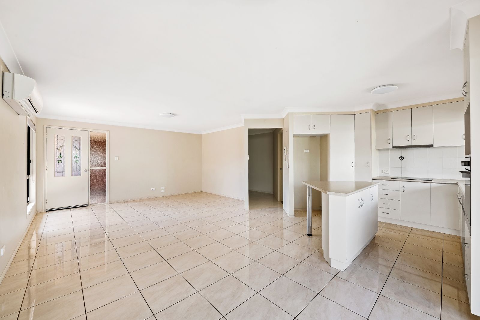 Unit 3/93 Kearney Street, Kearneys Spring, QLD 4350