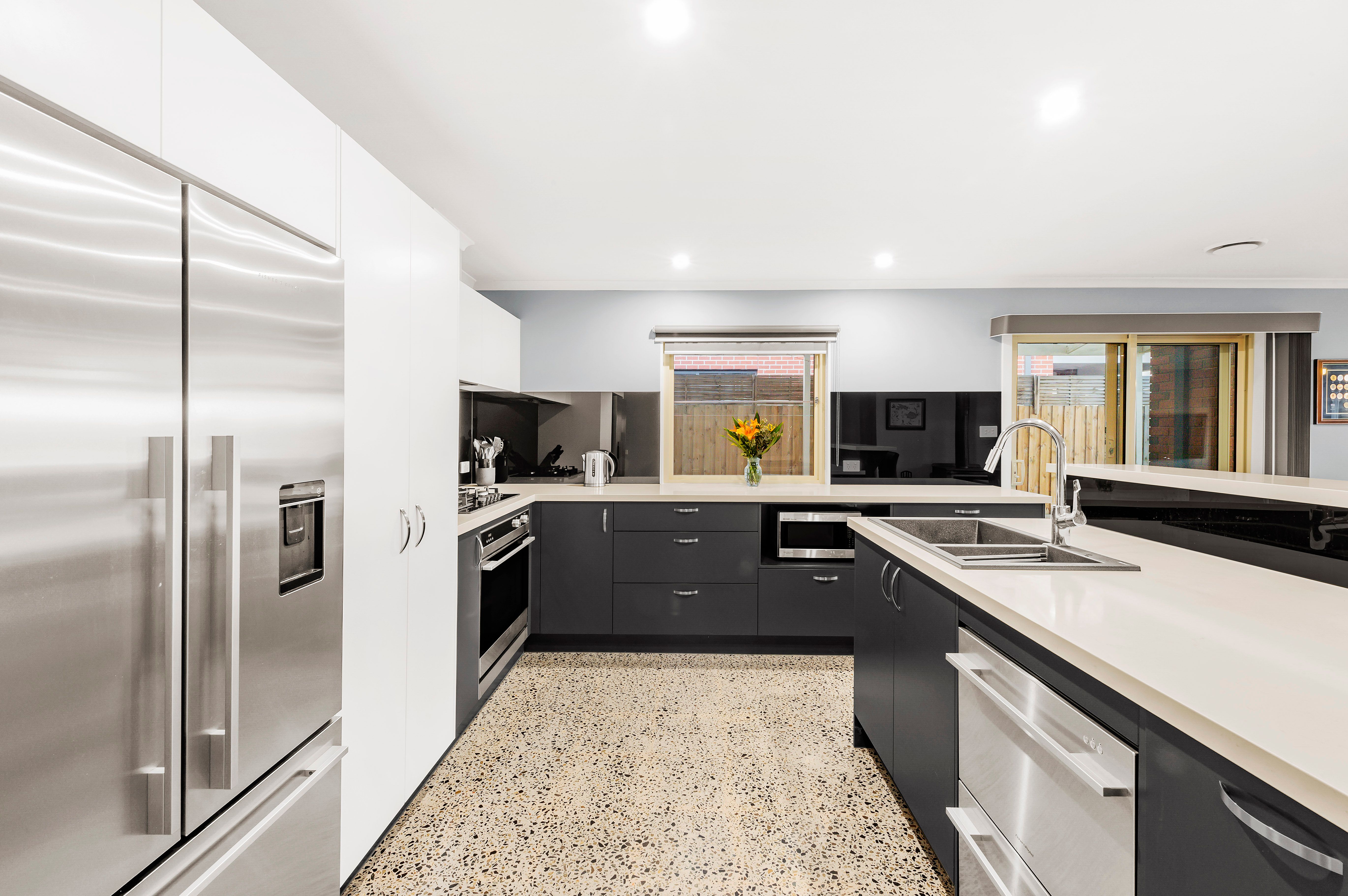 38 Geraldine Drive, Hampton Park, VIC 3976