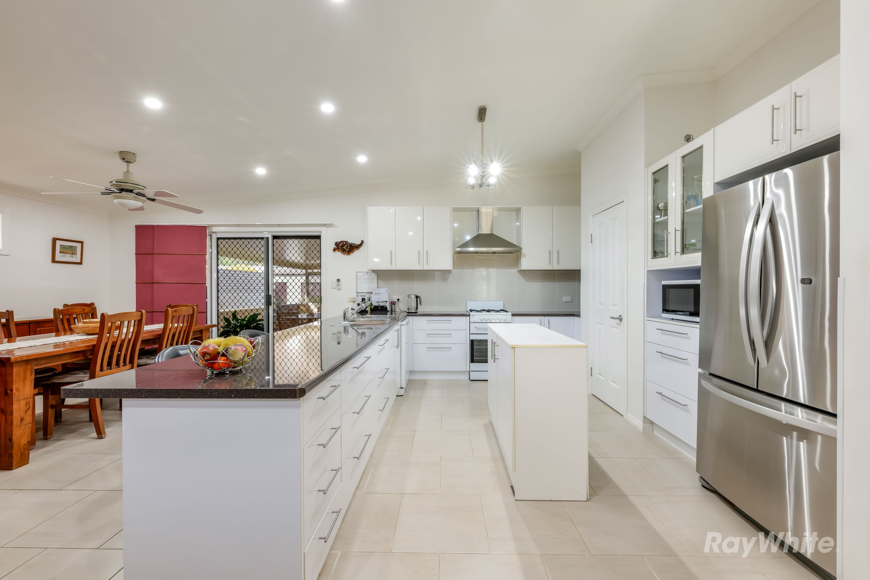 58 Grahams Road — photo 8 of 30