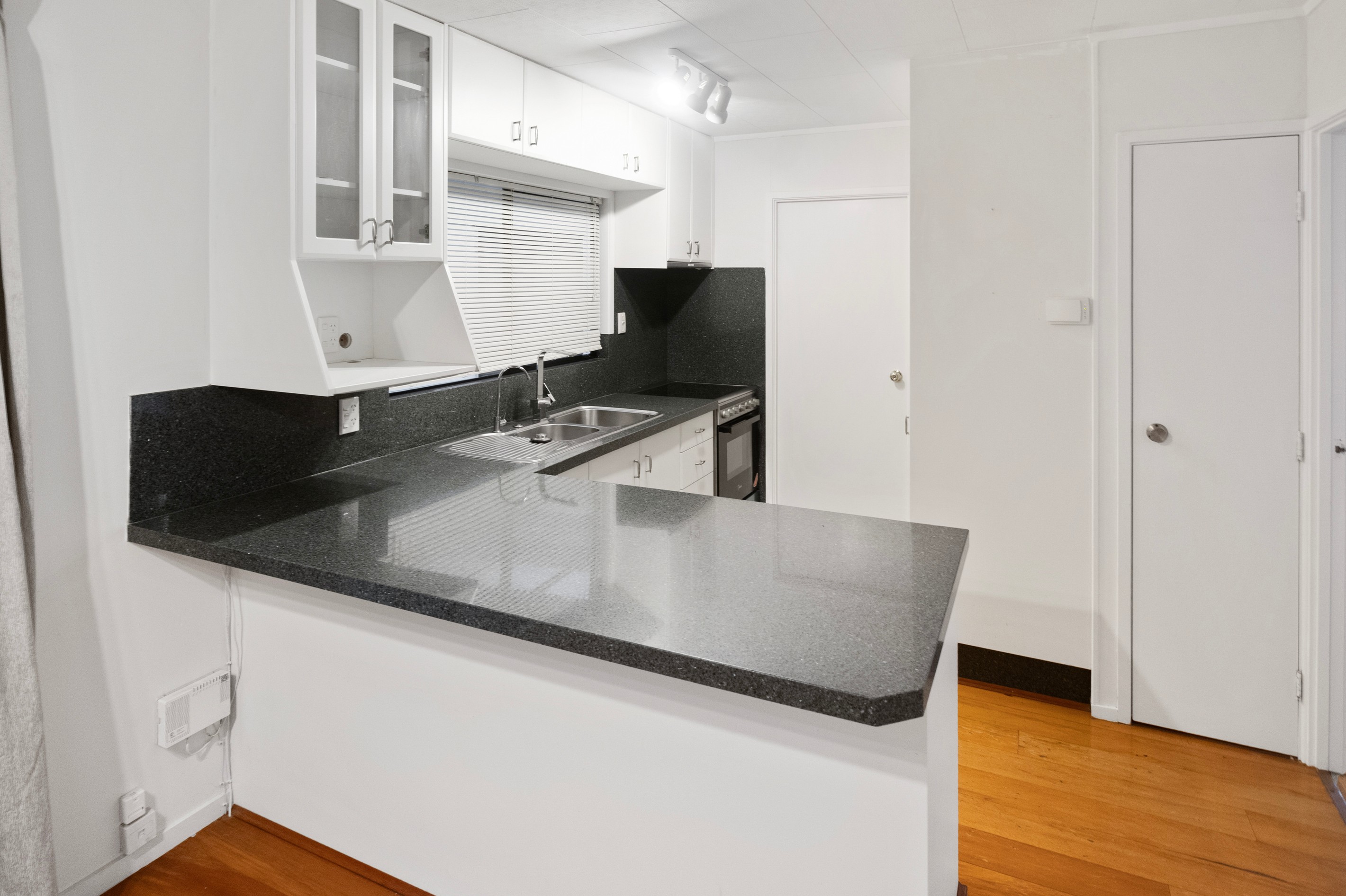 54 Glennandrew Drive, Half Moon Bay, Manukau City