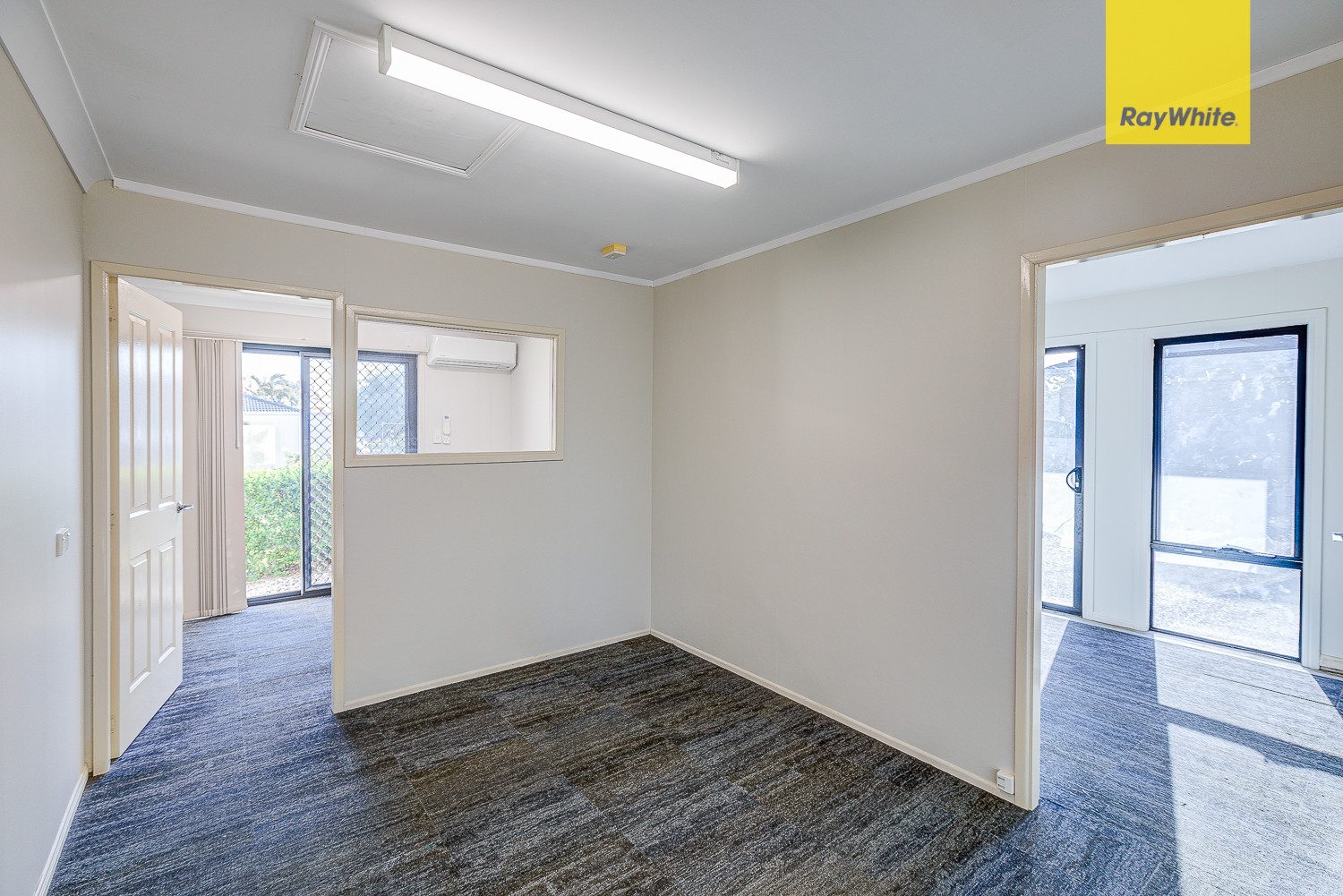 30 Pinelands Street, Loganlea, QLD 4131