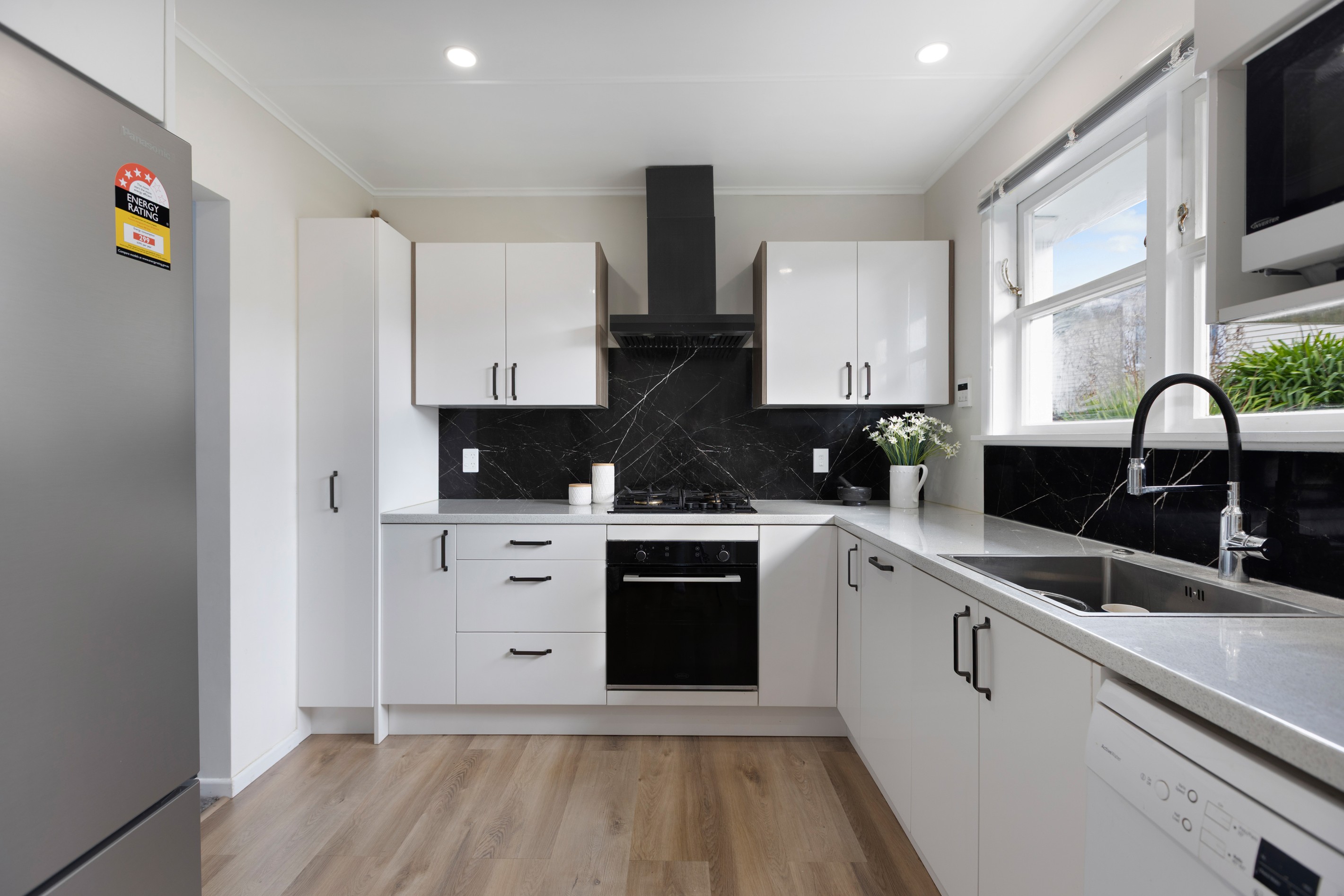 42A Black Rock Road, Newlands, Wellington City