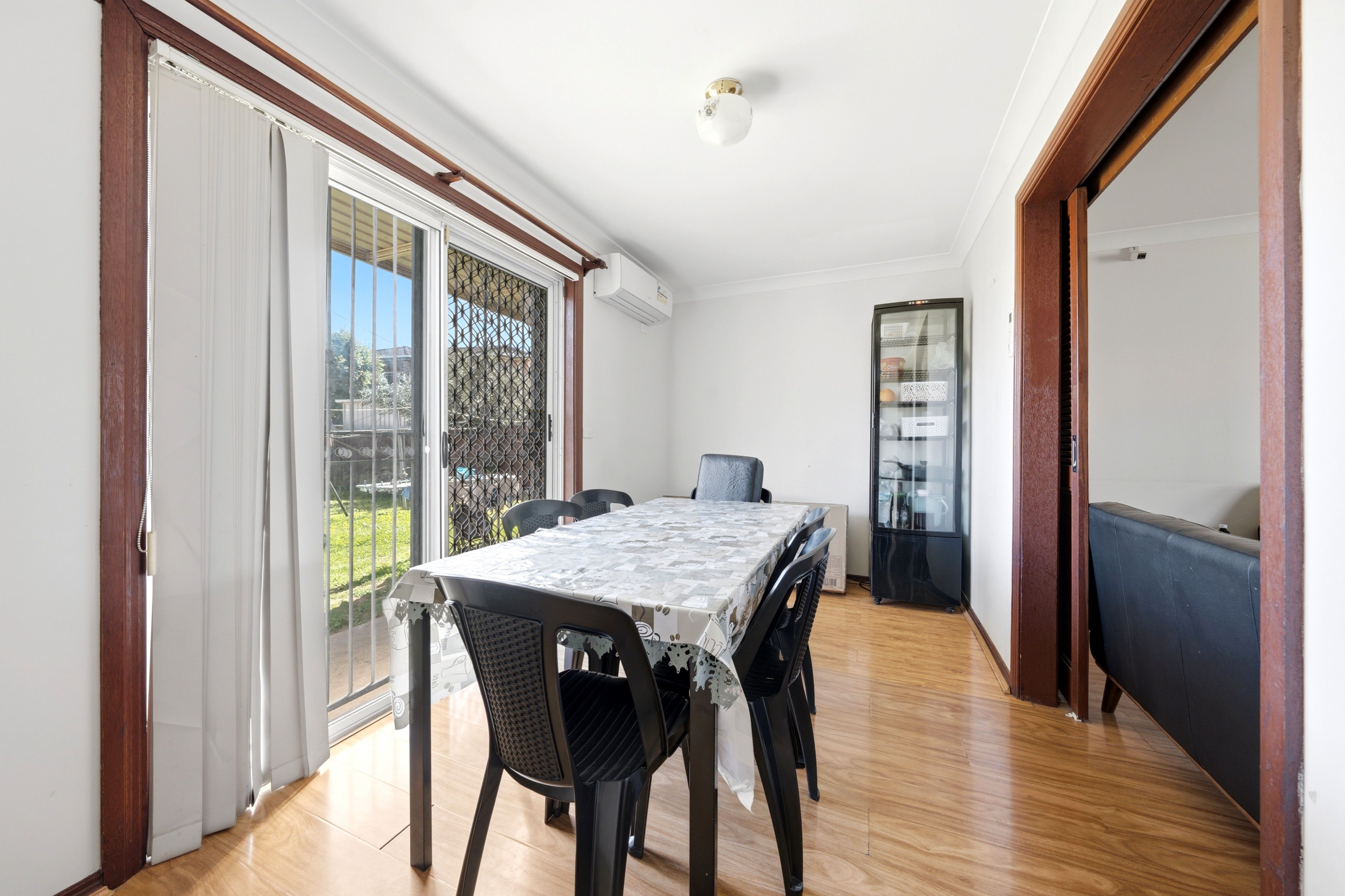 14 Housman Street — photo 6 of 15