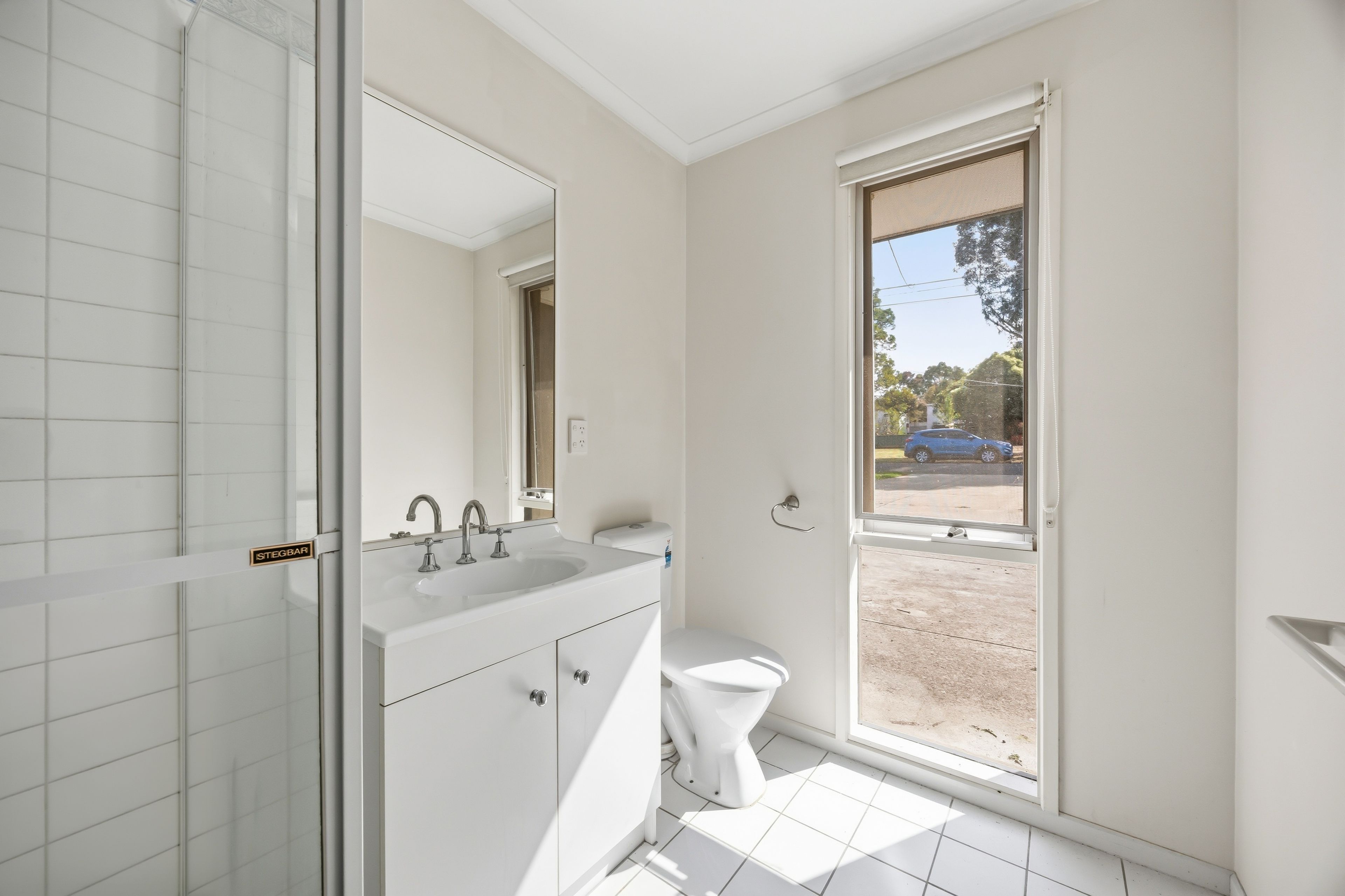 311 Palmerston Street — photo 12 of 18