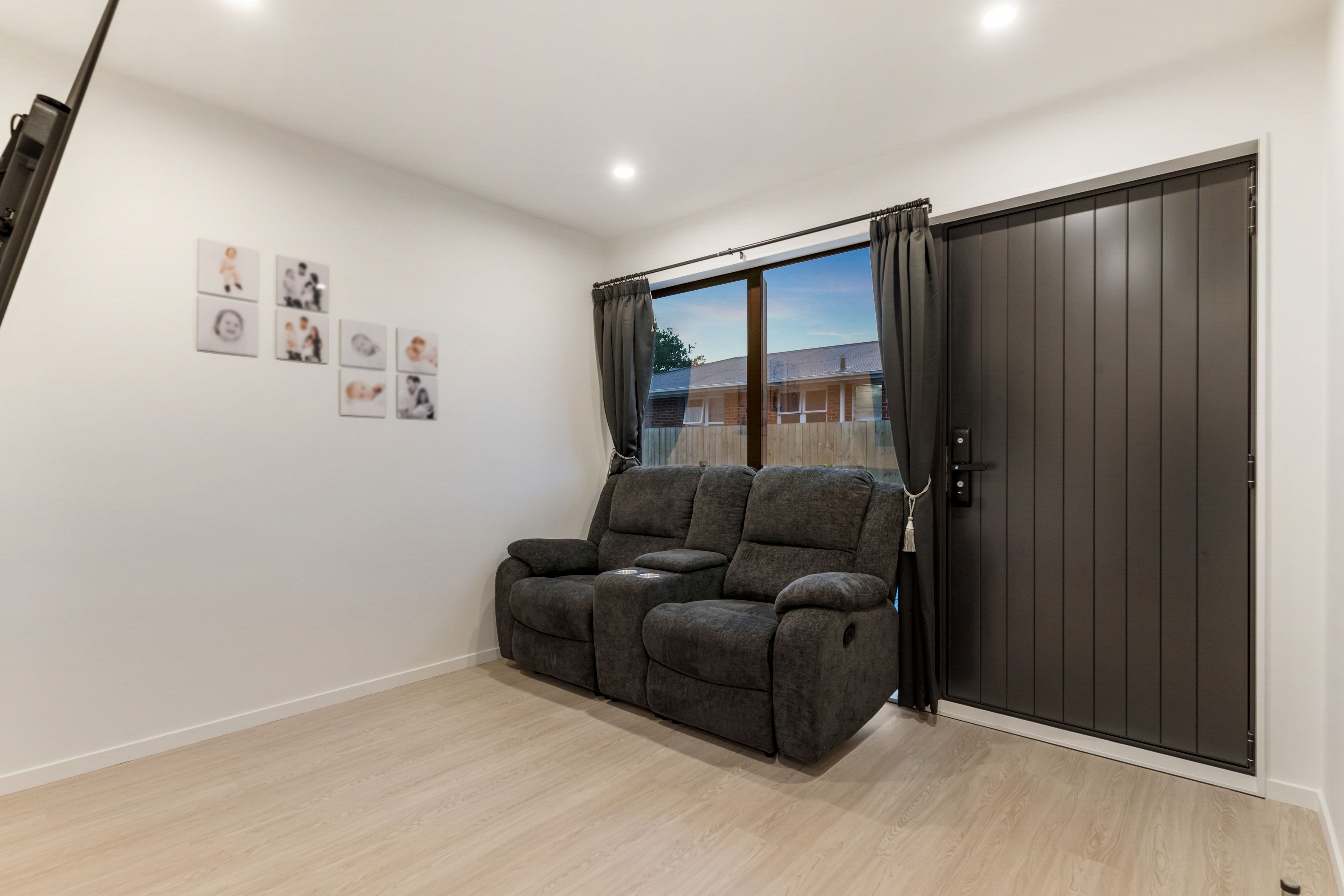 4/149 Tirimoana Road, Te Atatu South, Waitakere City