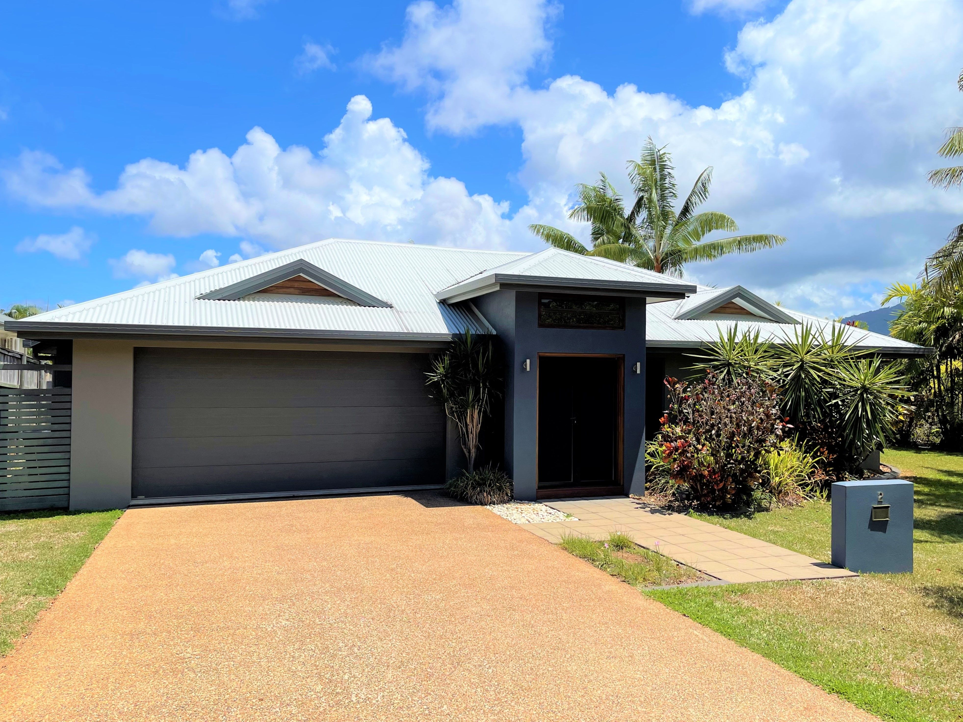 2 Barnacle Street, Trinity Beach, QLD 4879