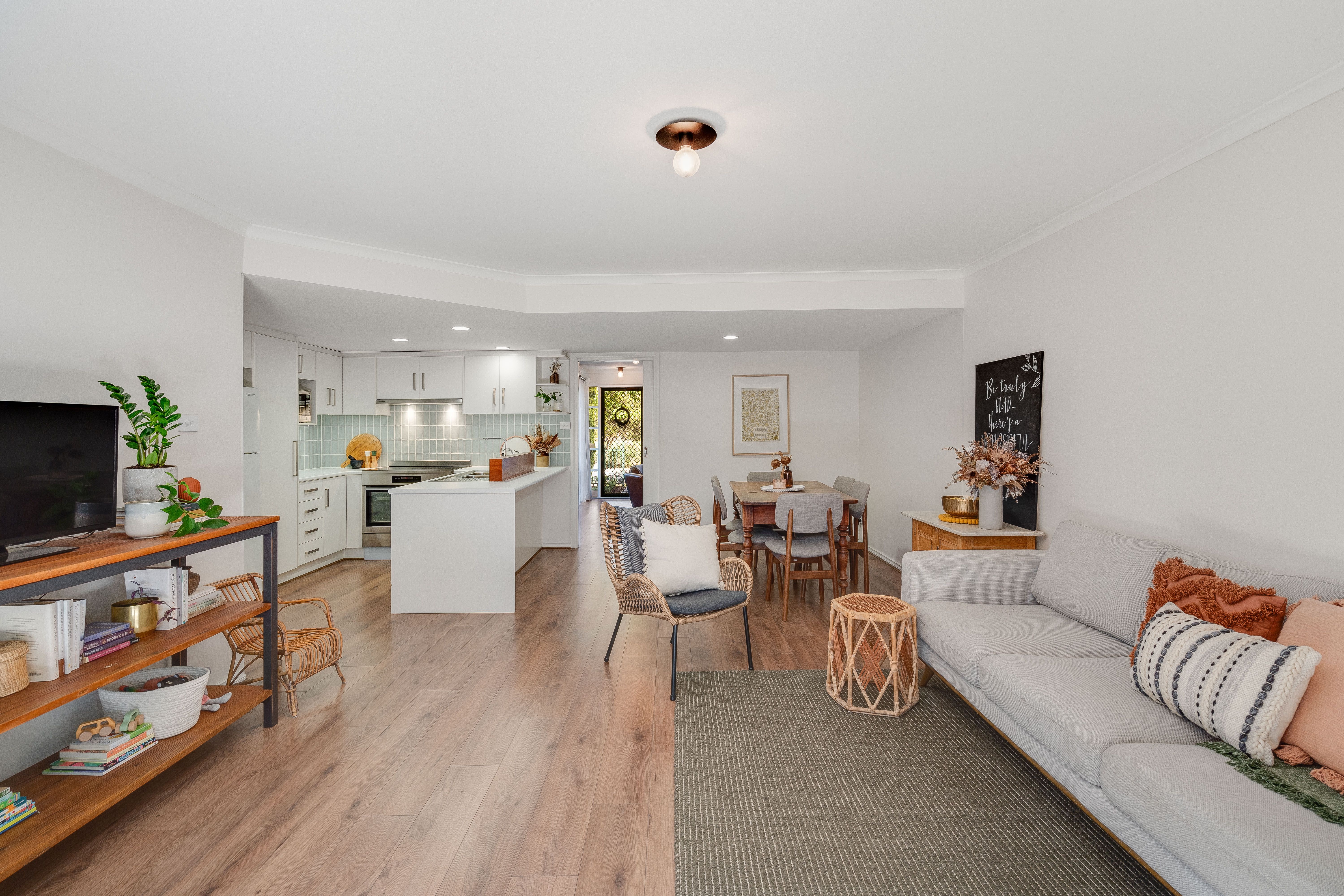 60-64 Sir Ross Smith Boulevard, Oakden SA 5086