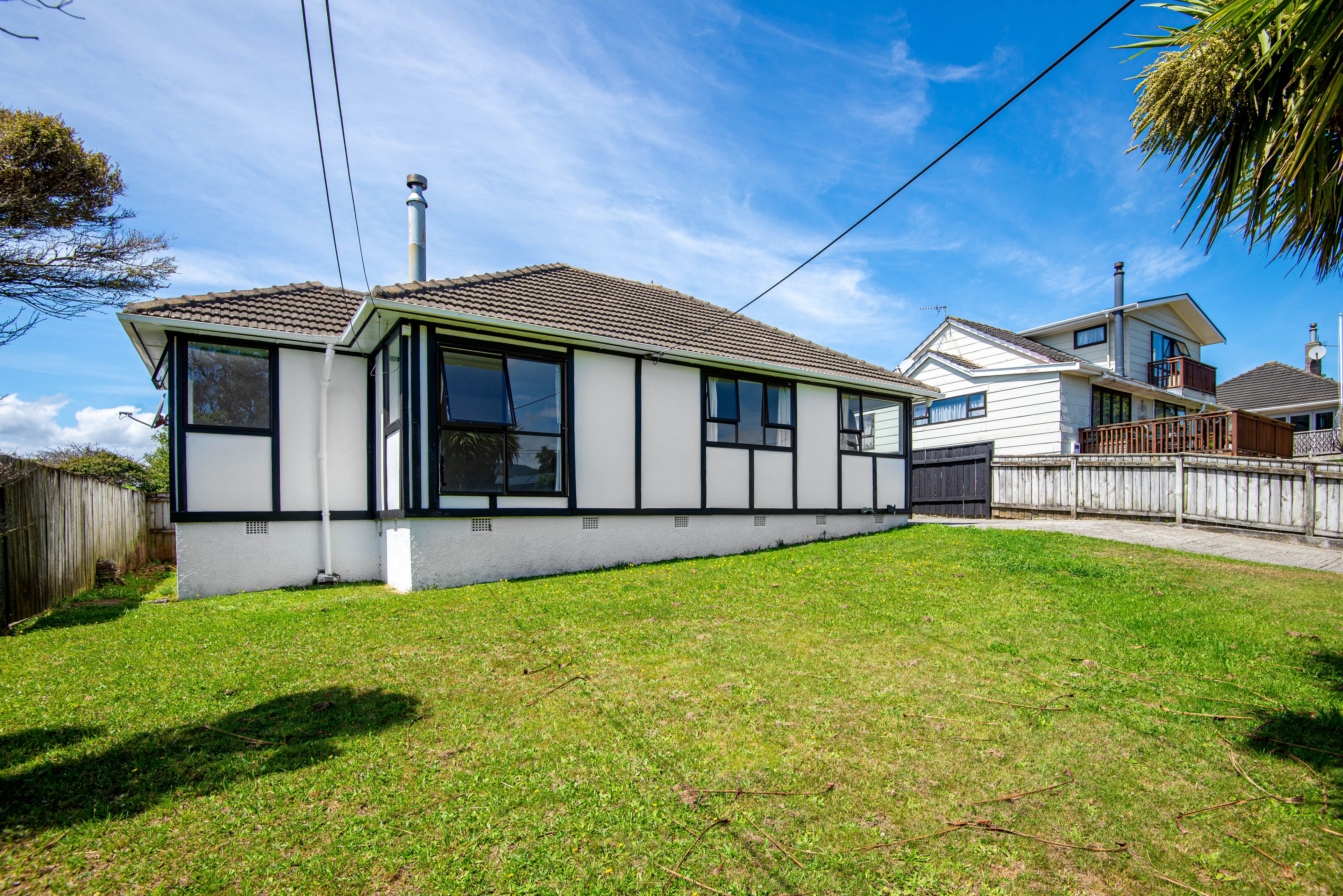 15 Jackson Terrace, Ranui Heights, Porirua City